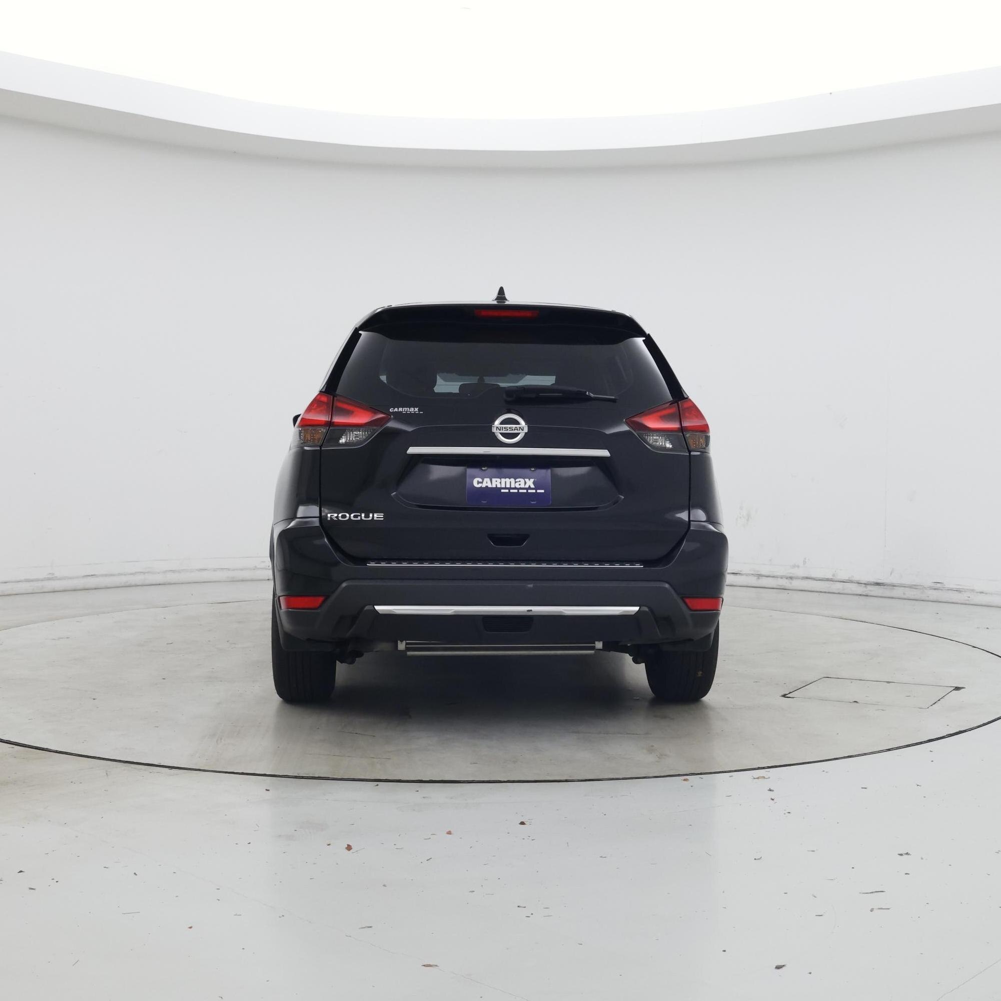 Thumbnail: 2017 Nissan Rogue - 6