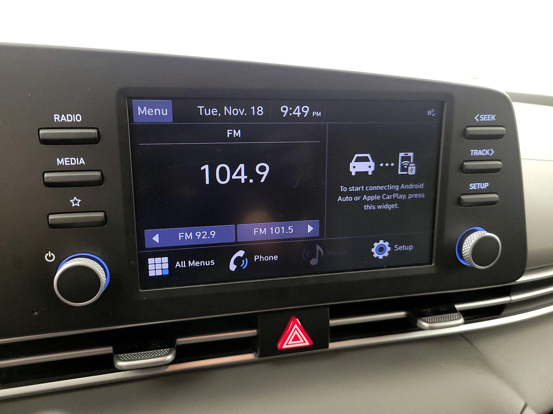 Thumbnail: 2023 Hyundai Elantra - 15