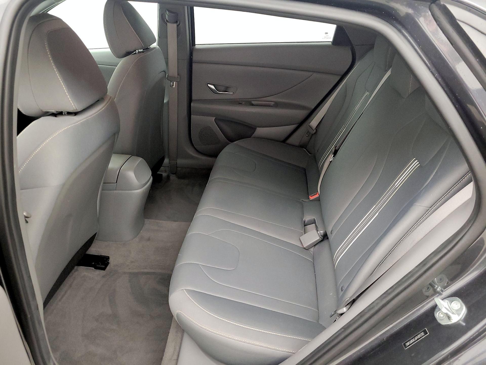 Thumbnail: 2023 Hyundai Elantra - 19