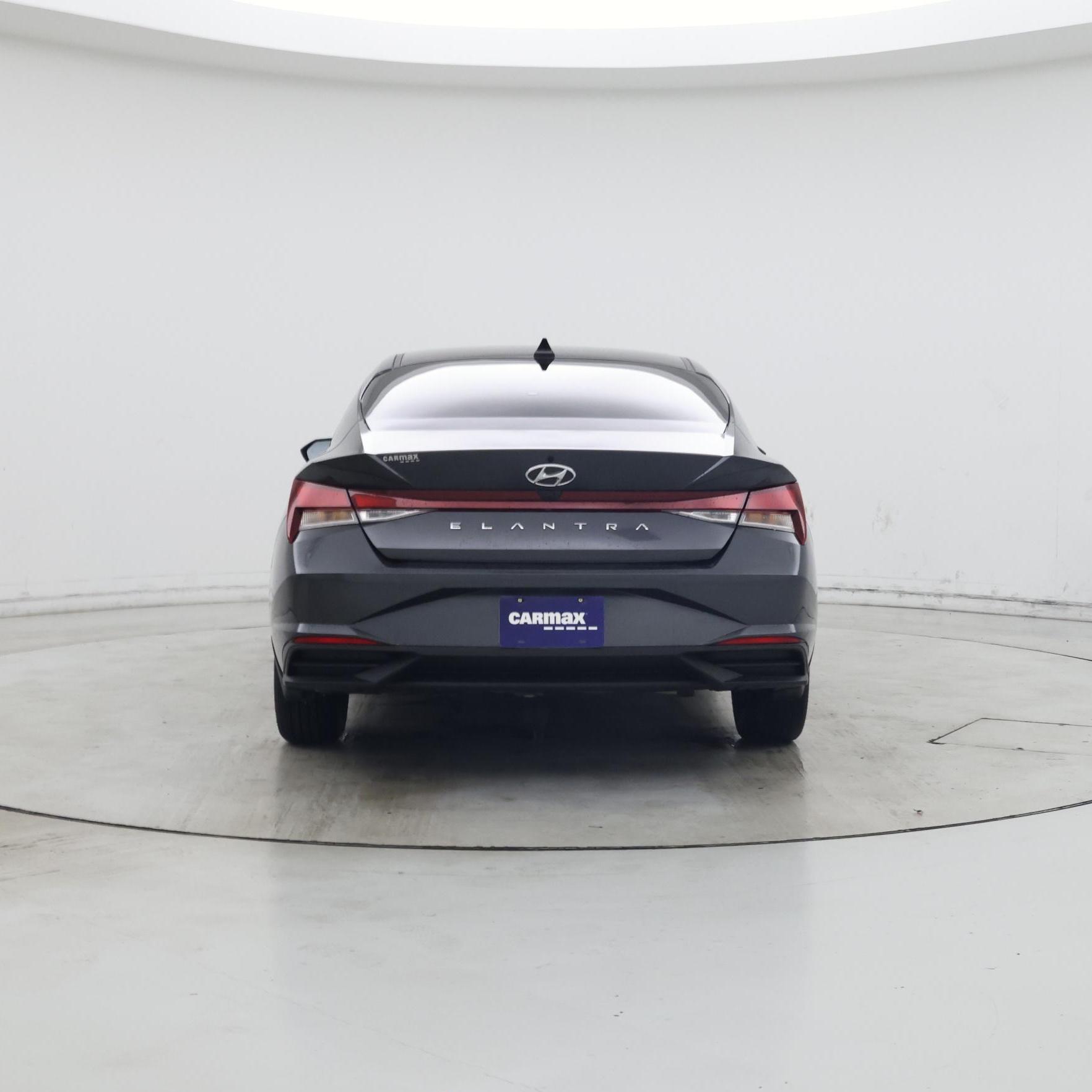 Thumbnail: 2023 Hyundai Elantra - 6