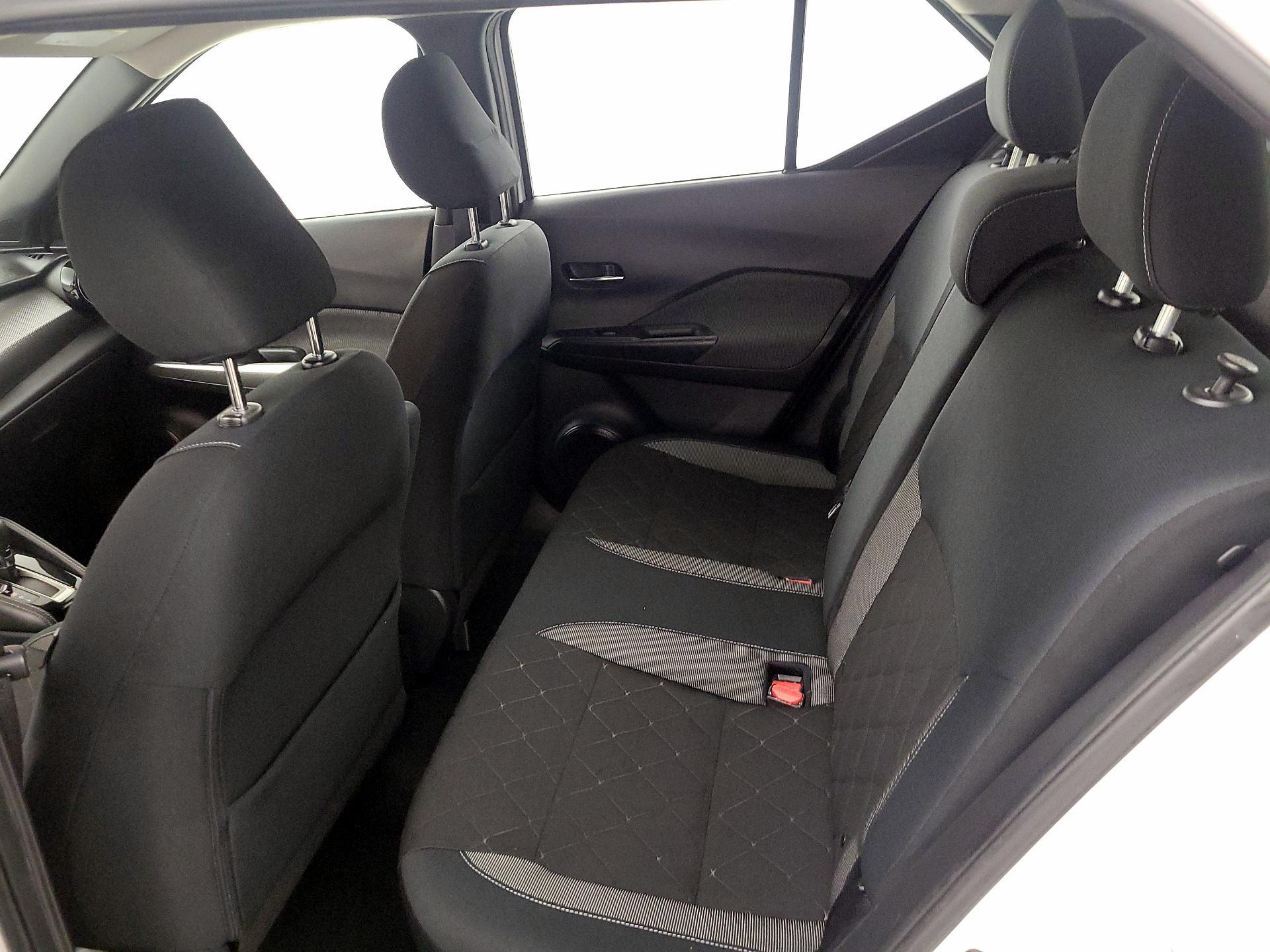 Thumbnail: 2018 Nissan Kicks - 19