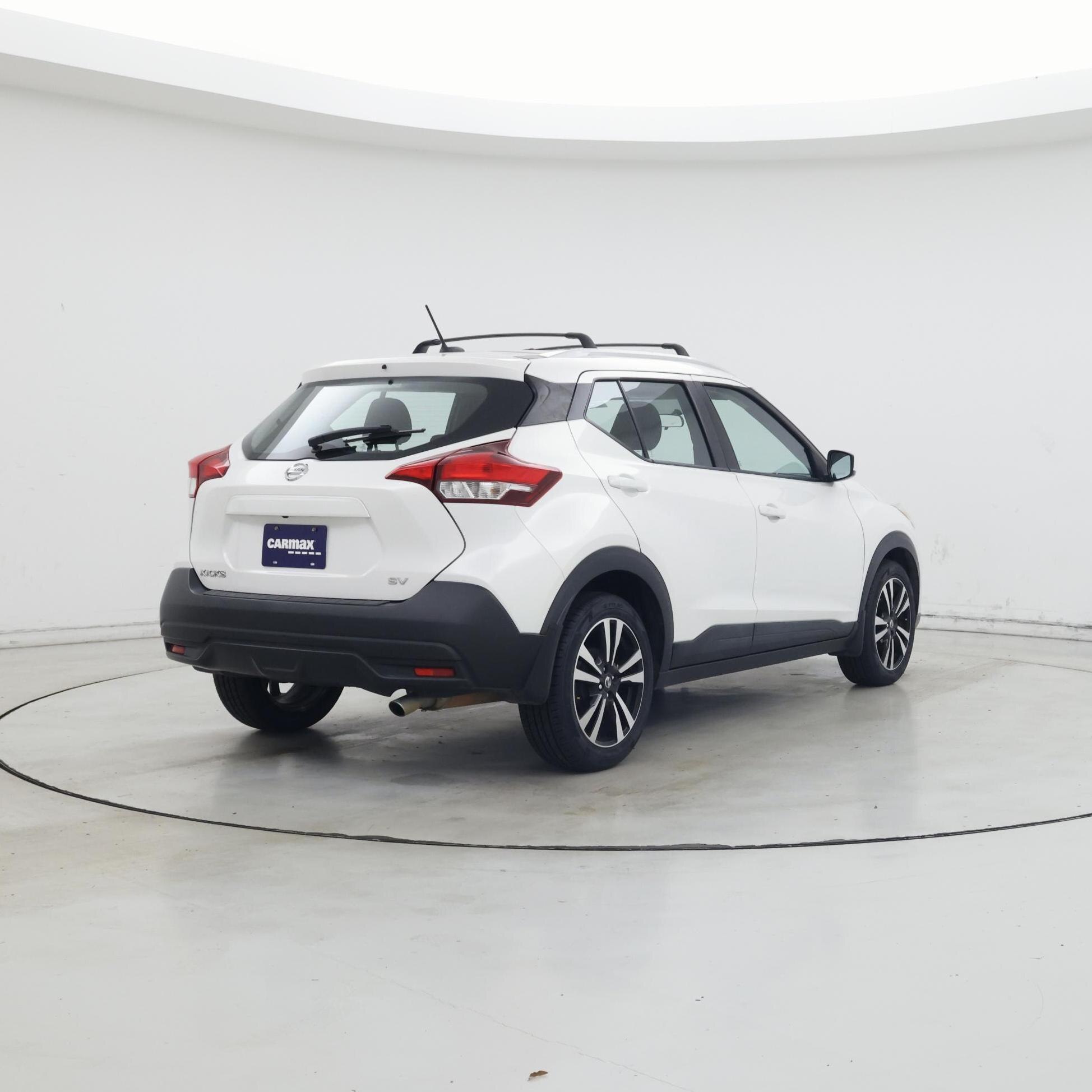 Thumbnail: 2018 Nissan Kicks - 8