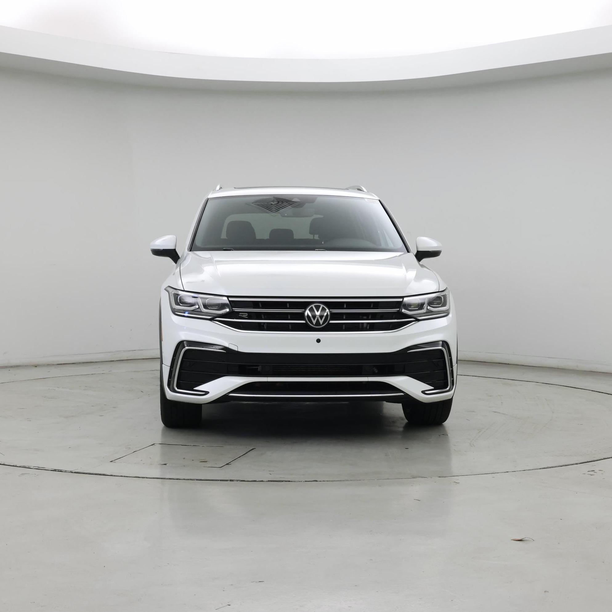 Thumbnail: 2022 Volkswagen Tiguan - 5