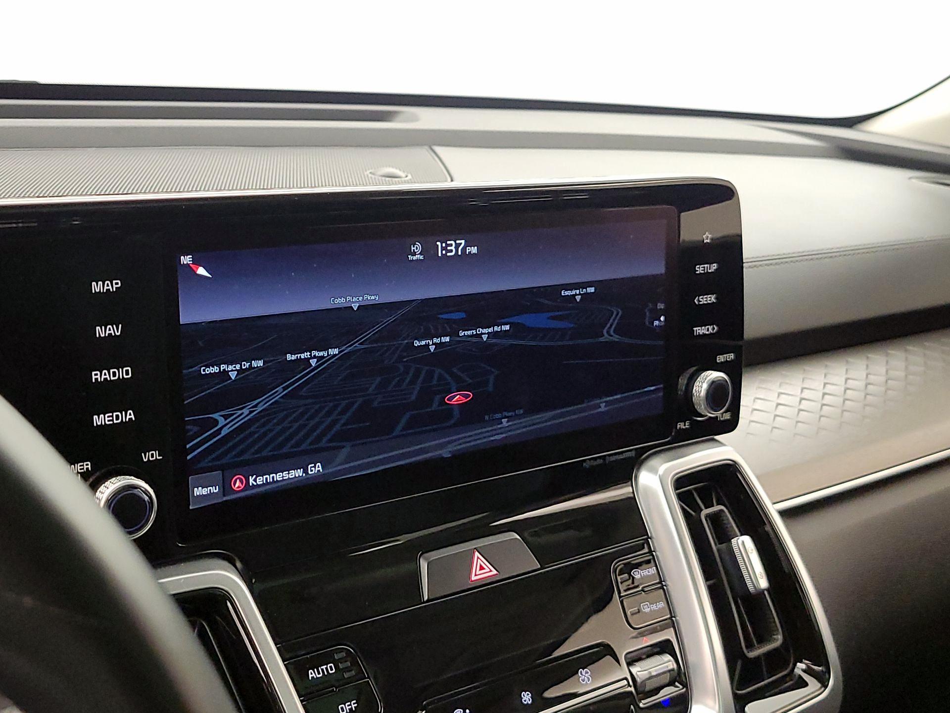 Thumbnail: 2022 Kia Sorento - 14