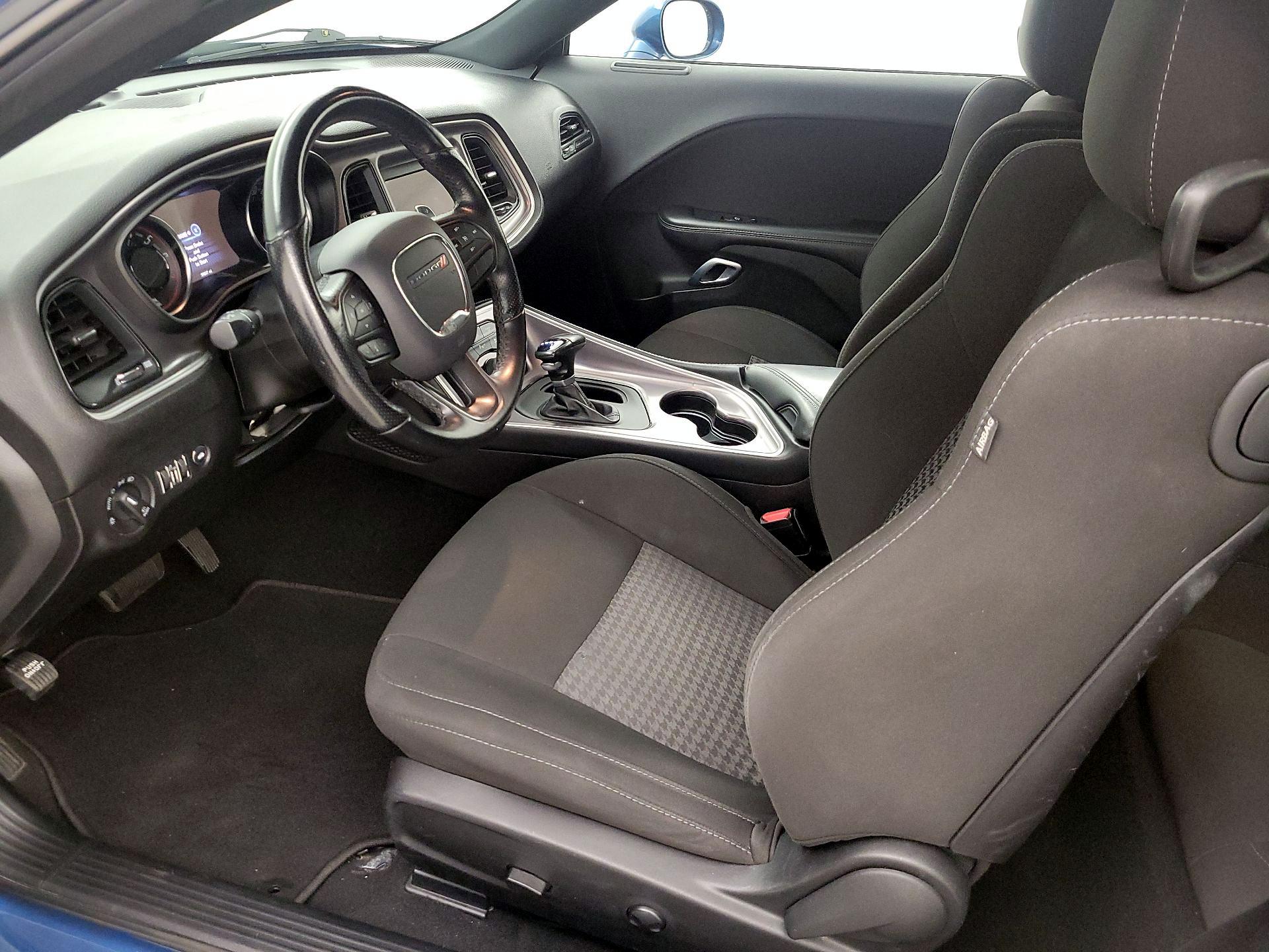 Thumbnail: 2022 Dodge Challenger - 11