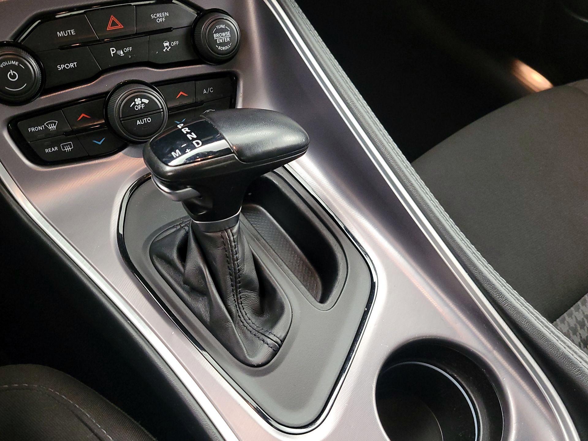 Thumbnail: 2022 Dodge Challenger - 17