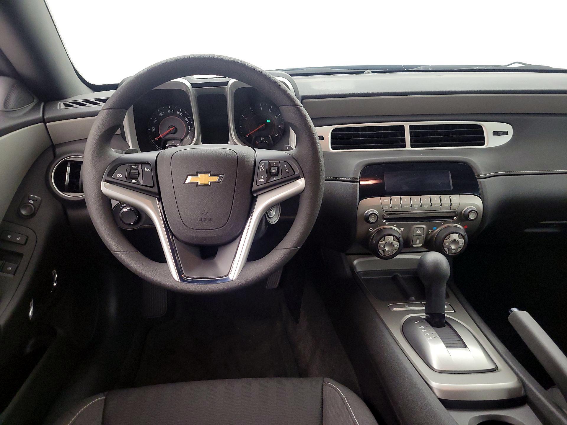 Thumbnail: 2015 Chevrolet Camaro - 10