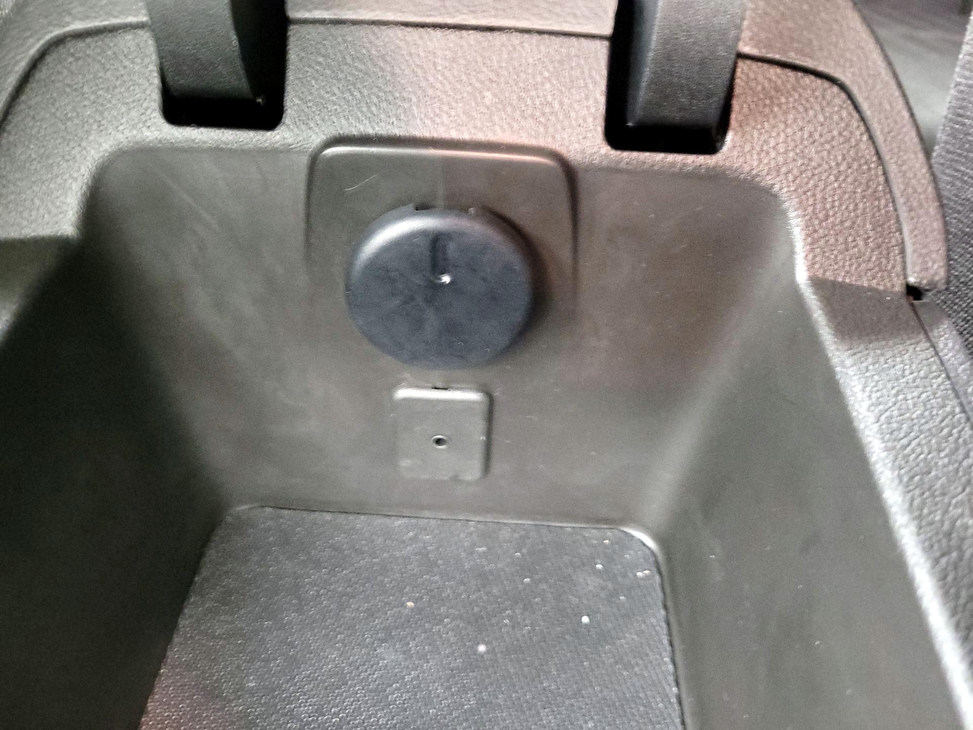 Thumbnail: 2015 Chevrolet Camaro - 17