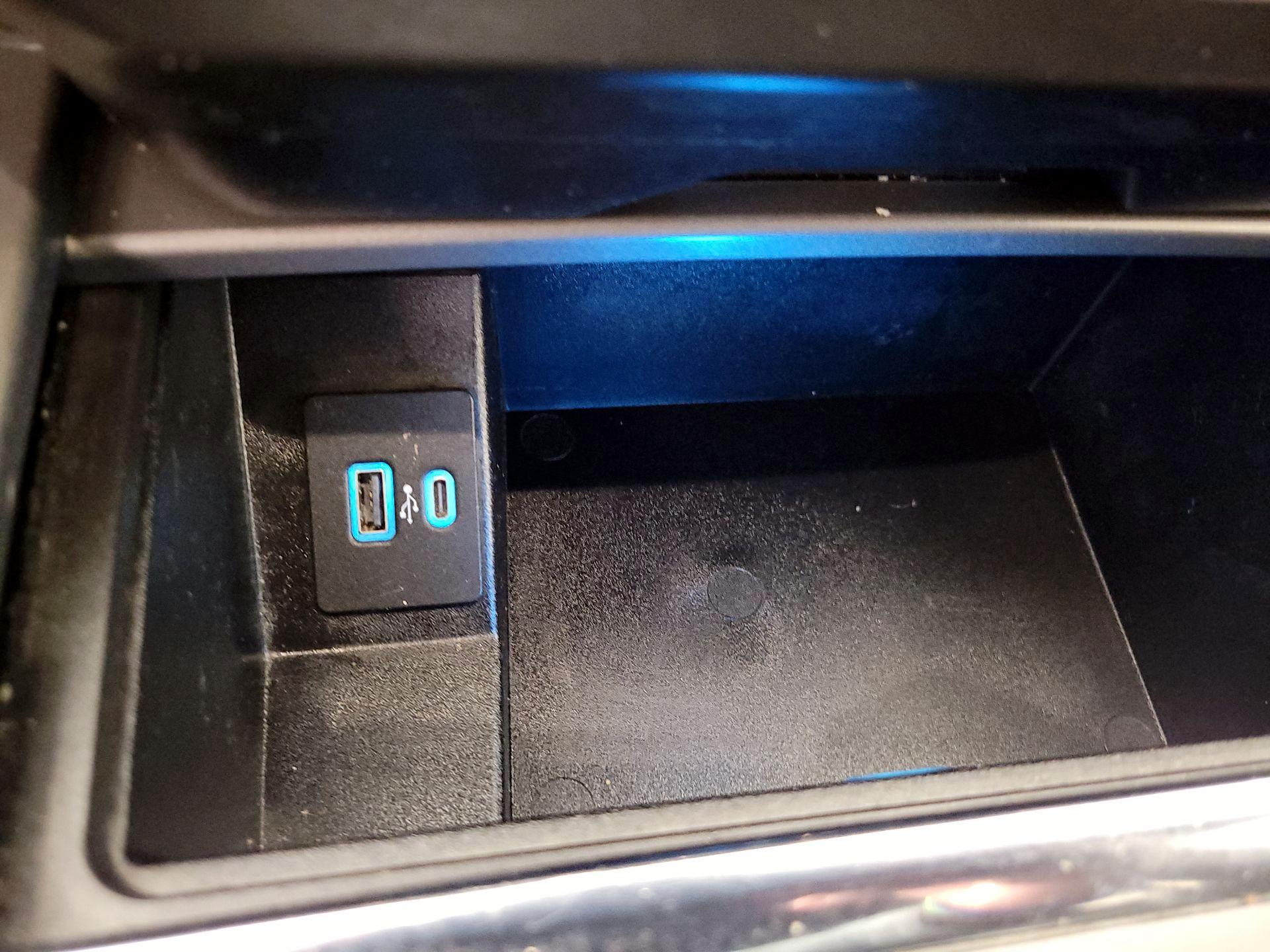 Thumbnail: 2020 Ford Expedition - 18