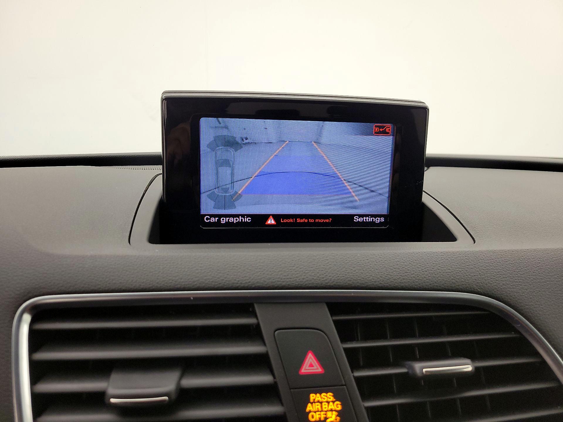 Thumbnail: 2018 Audi Q3 - 14