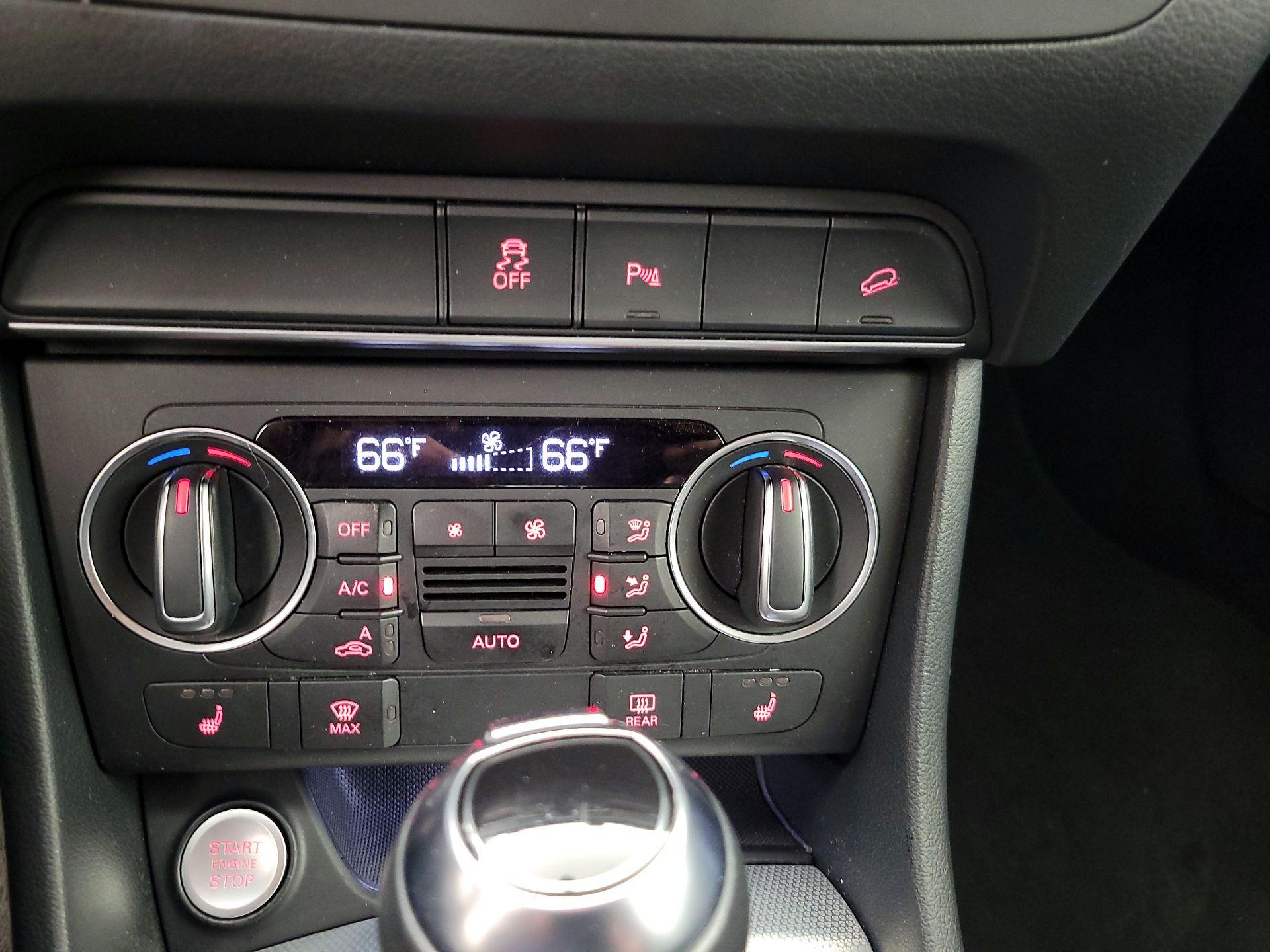 Thumbnail: 2018 Audi Q3 - 16