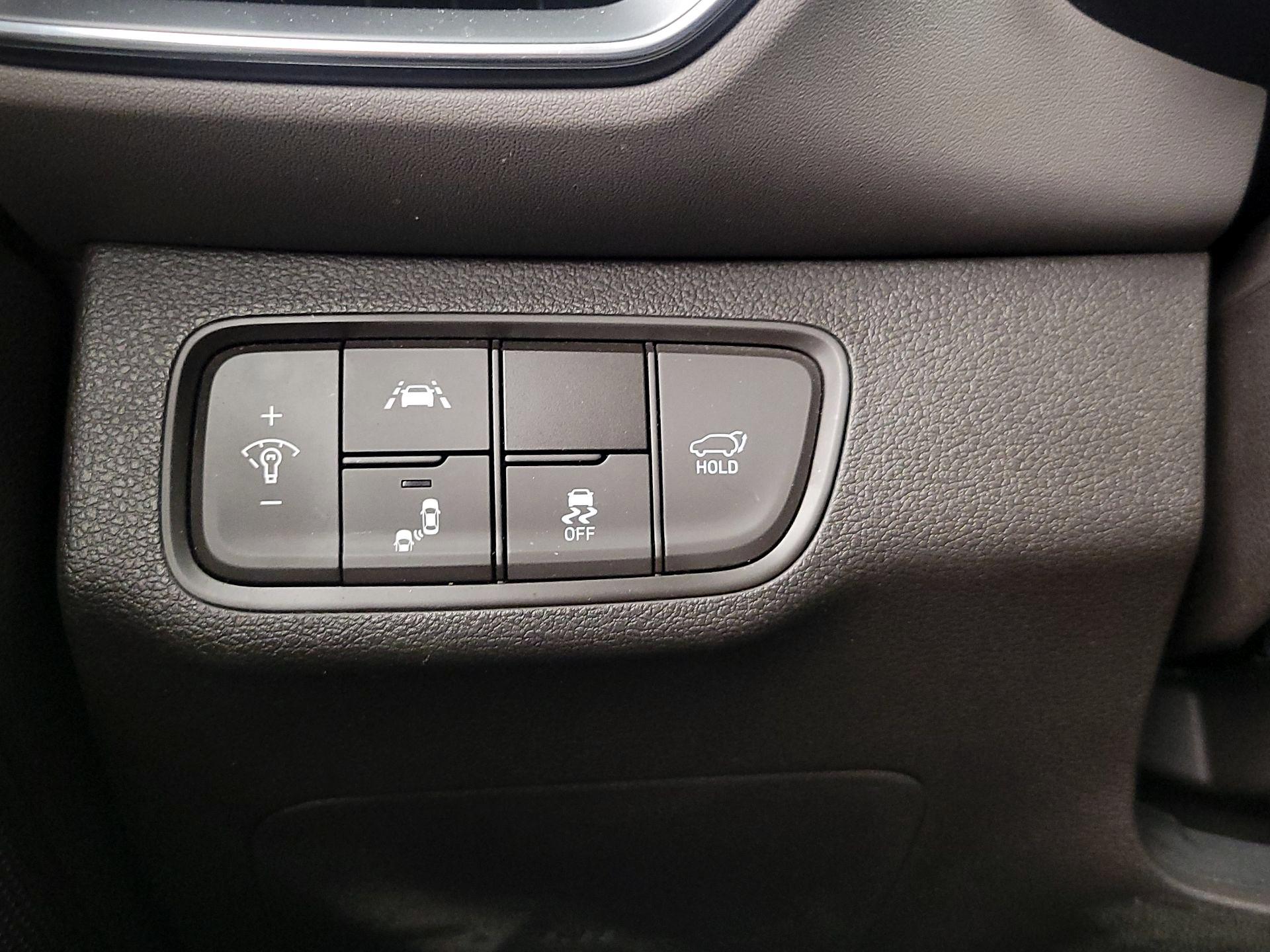 Thumbnail: 2020 Hyundai Santa Fe - 13