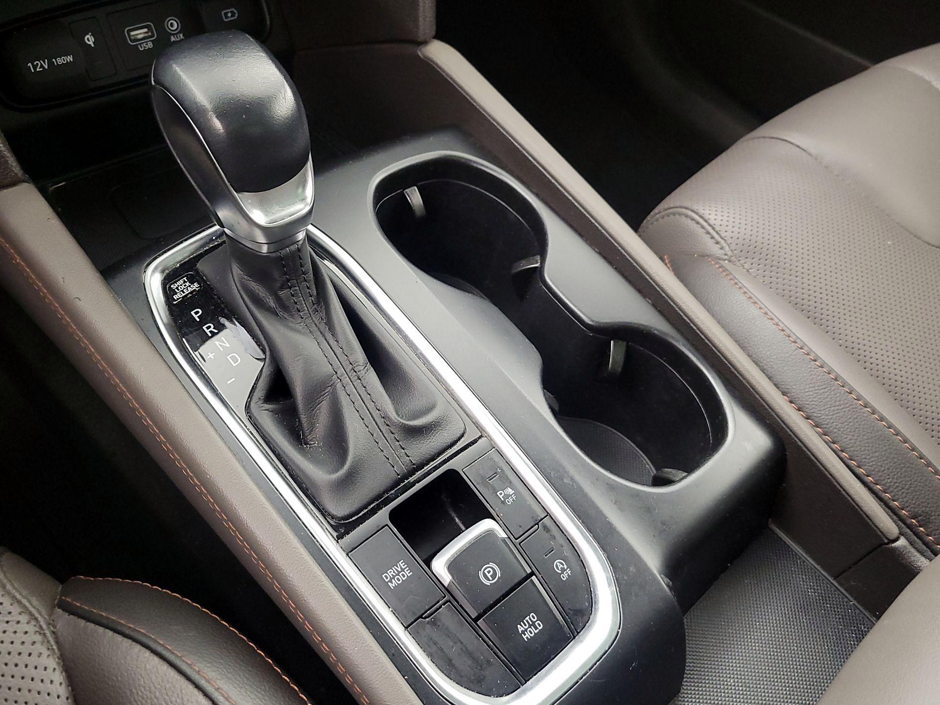 Thumbnail: 2020 Hyundai Santa Fe - 17