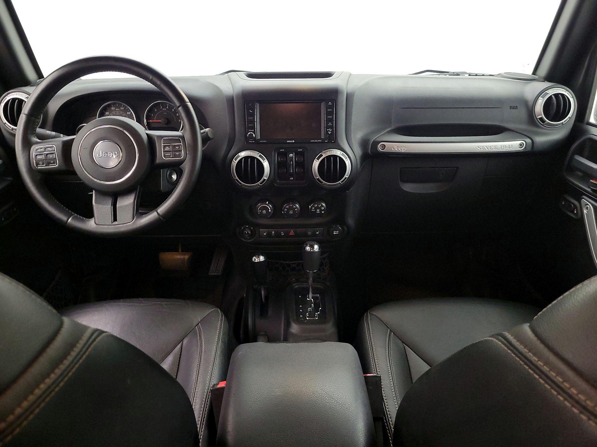 Thumbnail: 2016 Jeep Wrangler - 9