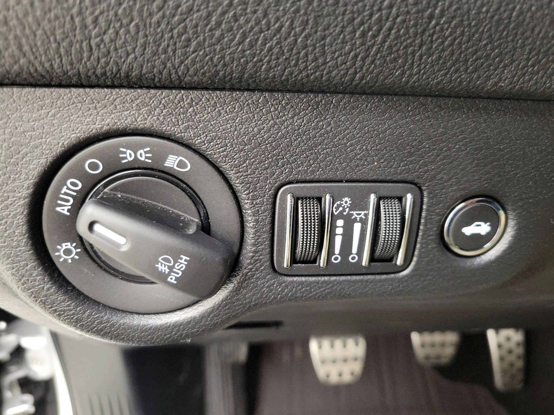 Thumbnail: 2022 Dodge Challenger - 13