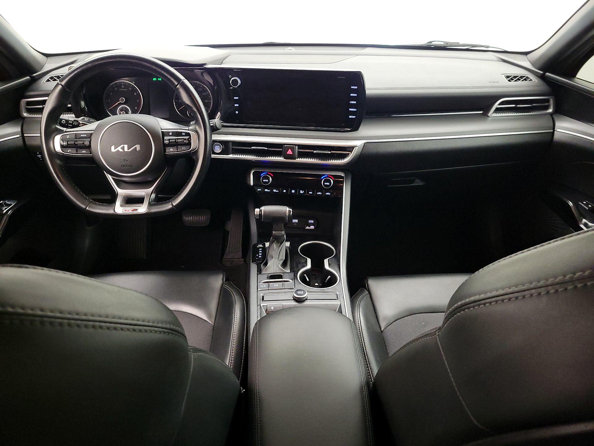 Thumbnail: 2022 Kia K5 - 9