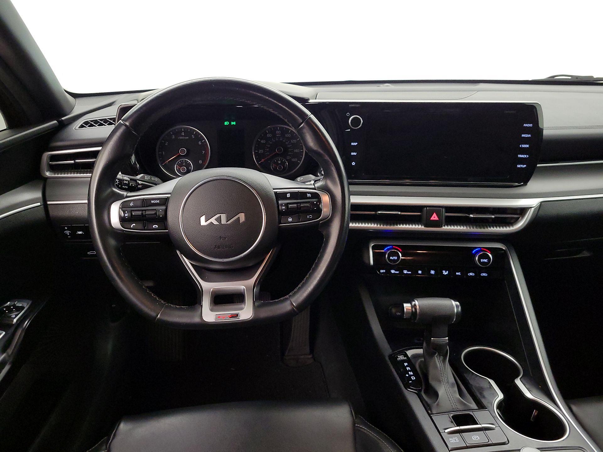 Thumbnail: 2022 Kia K5 - 10