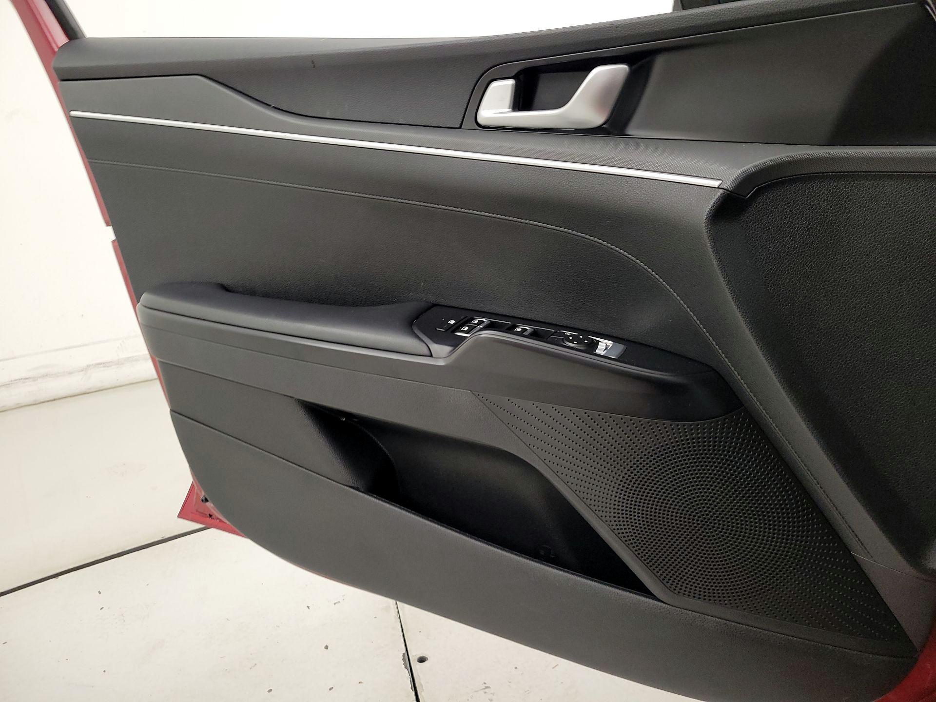 Thumbnail: 2022 Kia K5 - 12