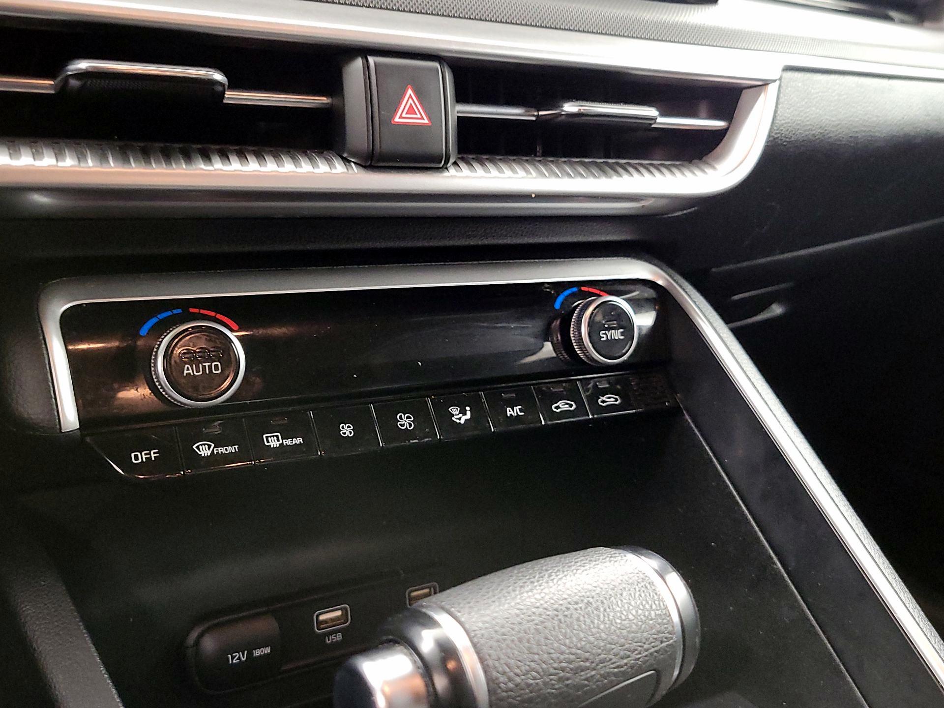 Thumbnail: 2022 Kia K5 - 17