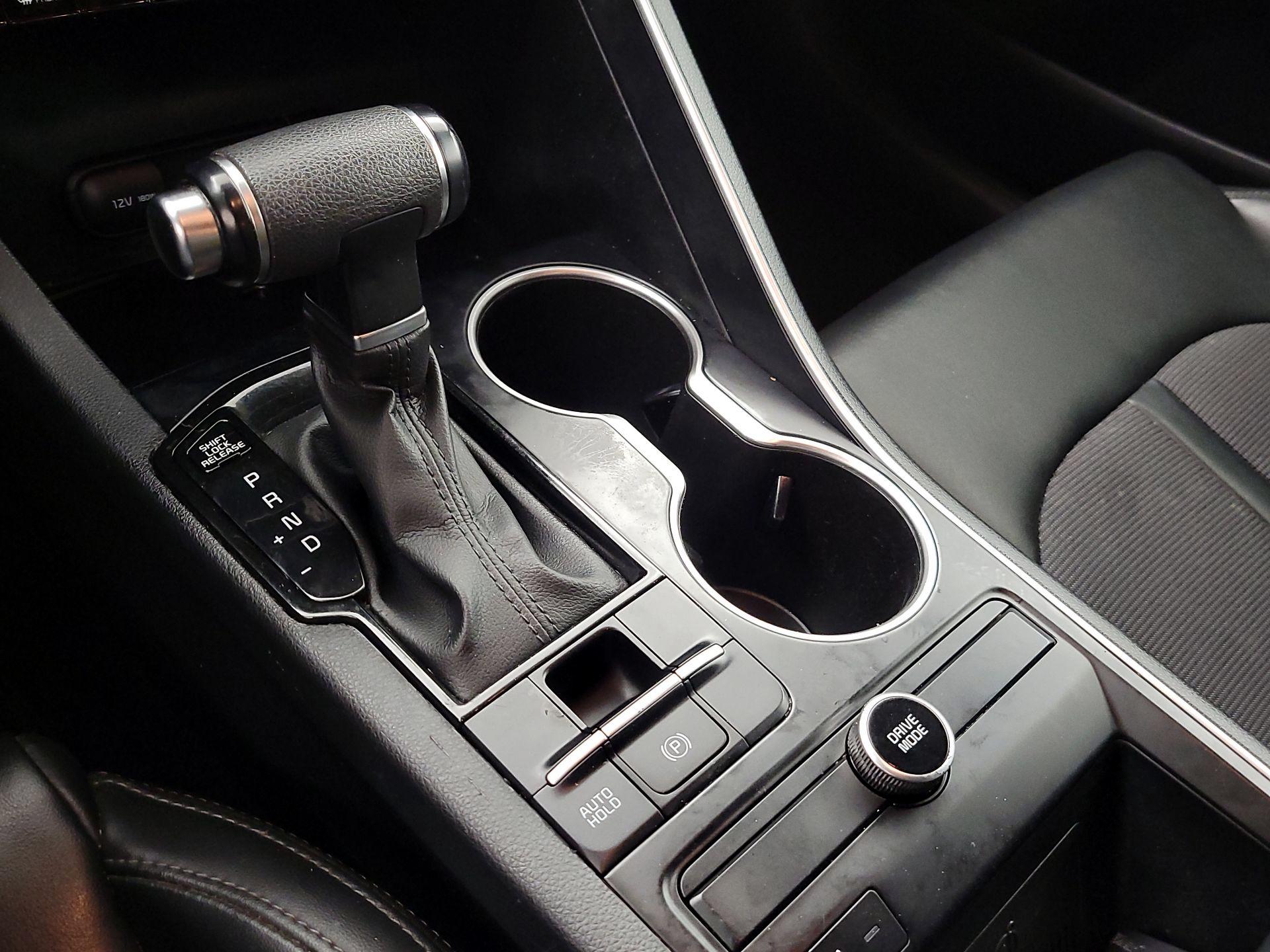 Thumbnail: 2022 Kia K5 - 18