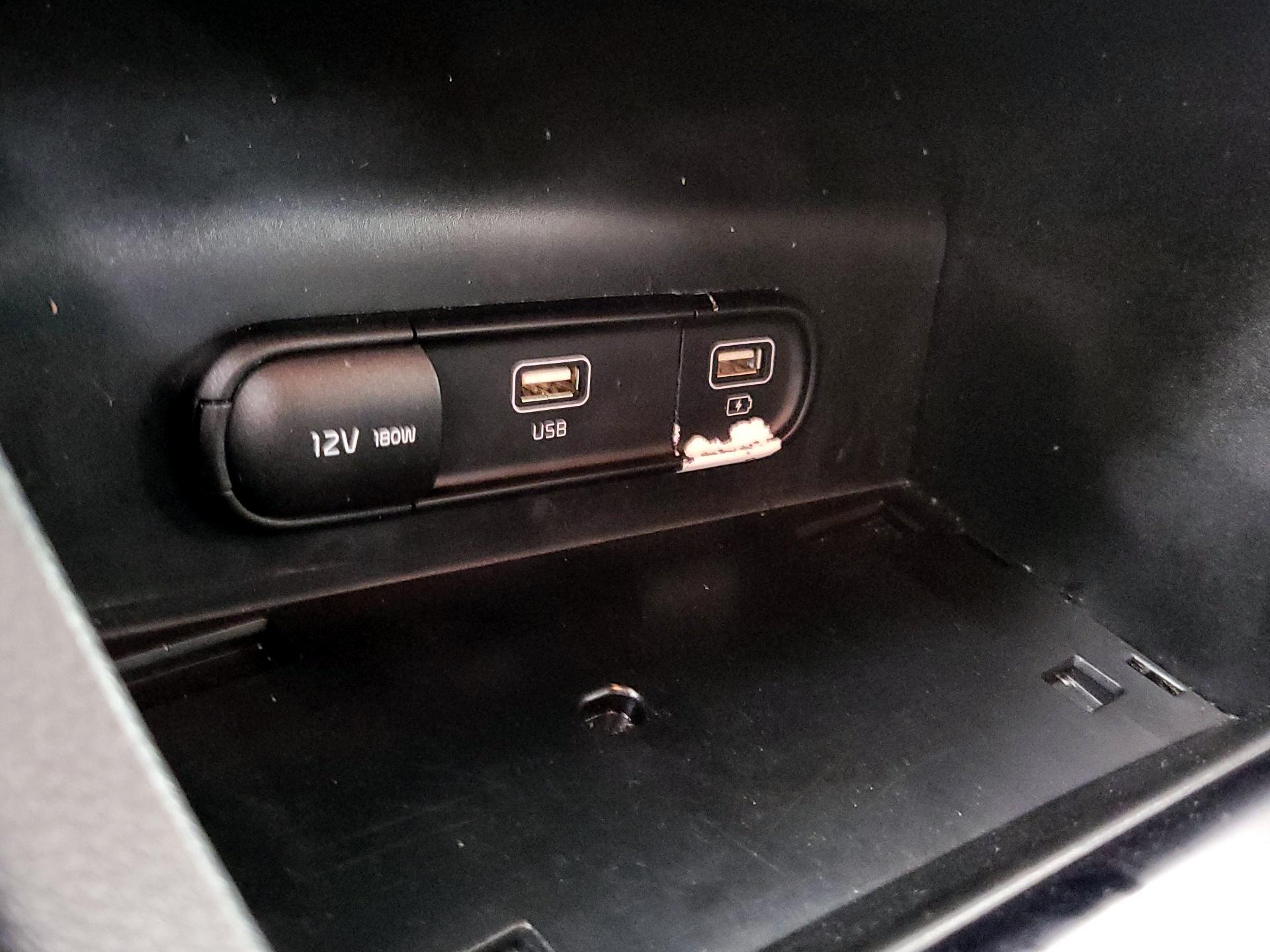 Thumbnail: 2022 Kia K5 - 19