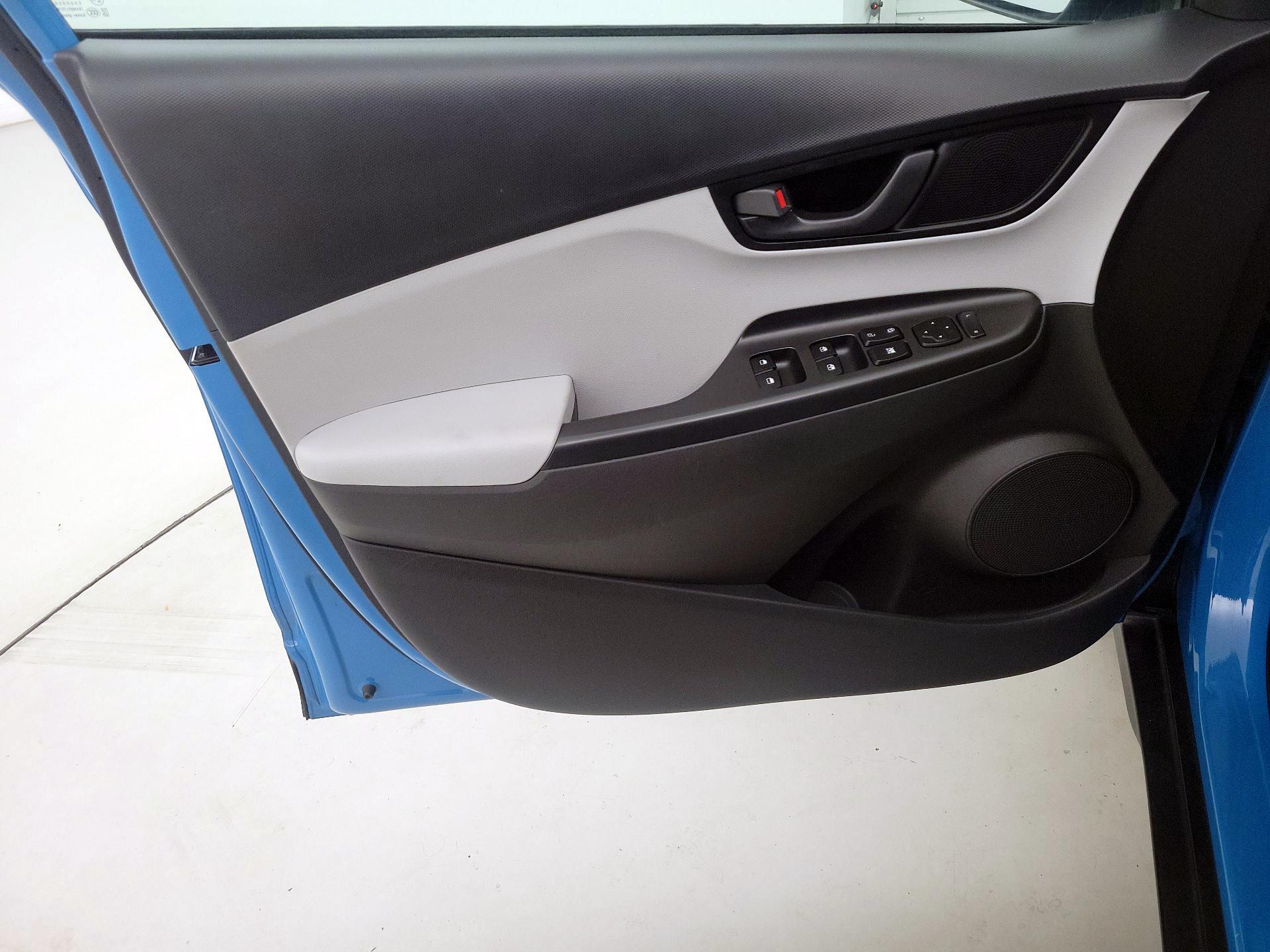 Thumbnail: 2023 Hyundai Kona - 12