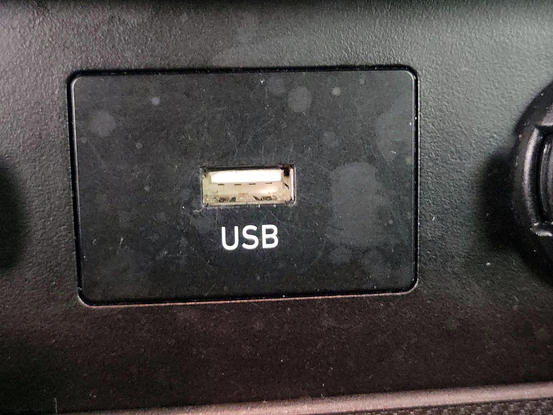 Thumbnail: 2023 Hyundai Kona - 18