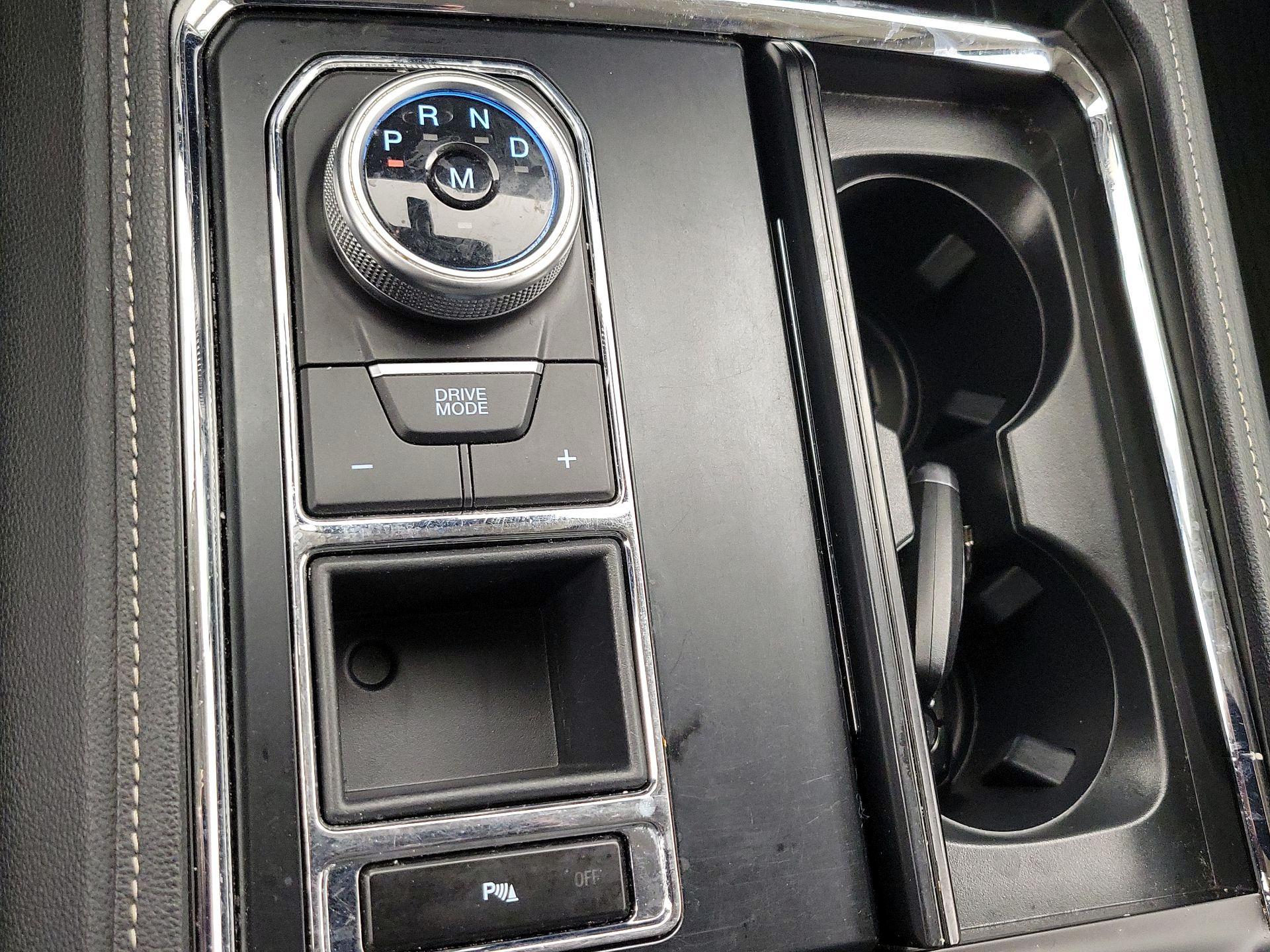 Thumbnail: 2023 Ford Expedition - 18