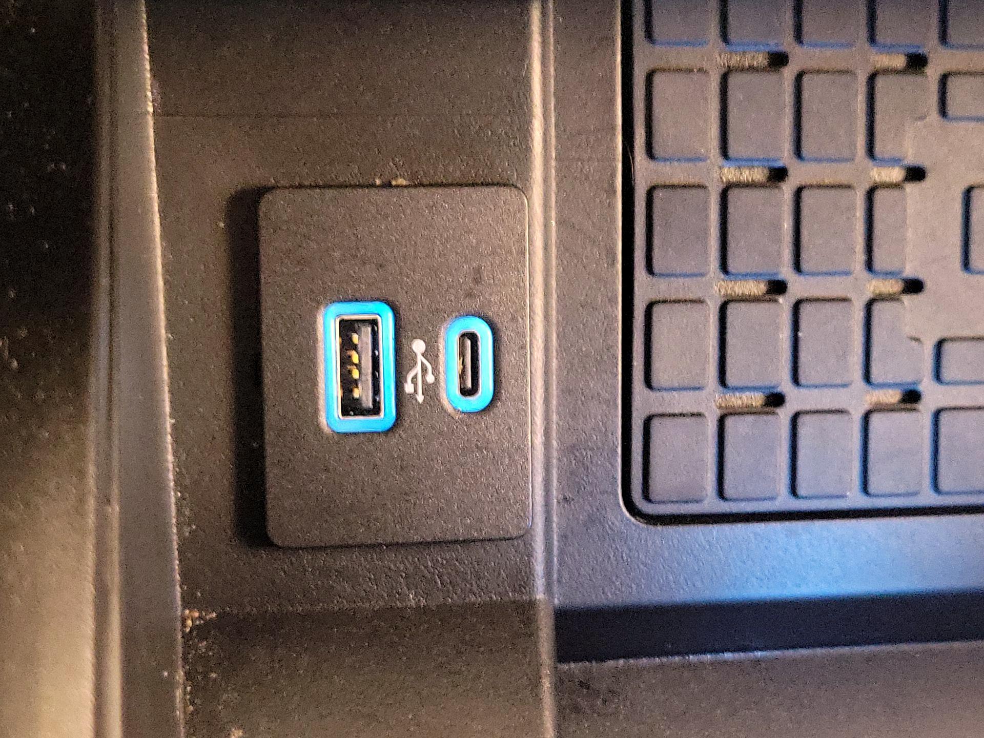 Thumbnail: 2023 Ford Expedition - 19