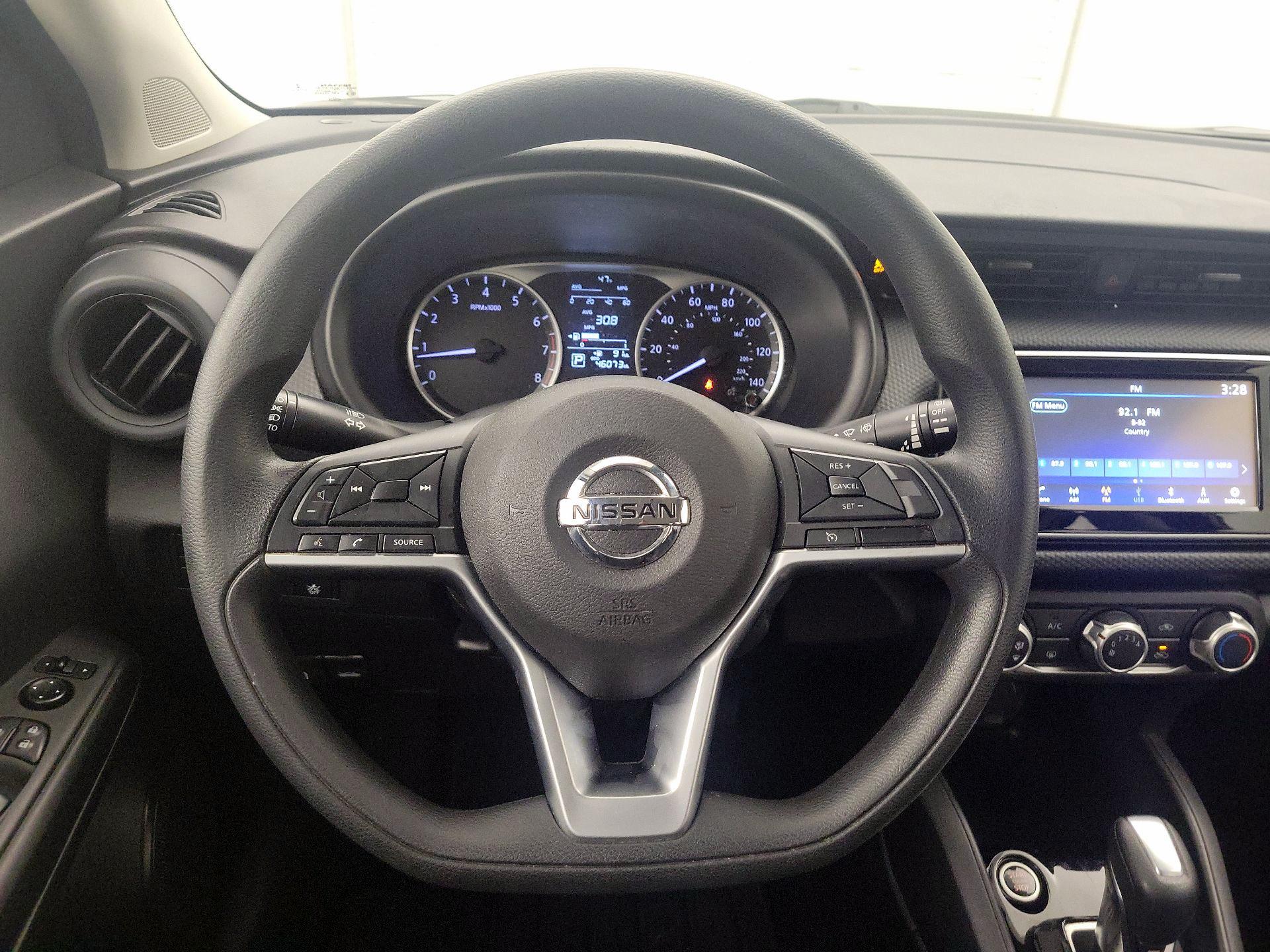 Thumbnail: 2021 Nissan Kicks - 10