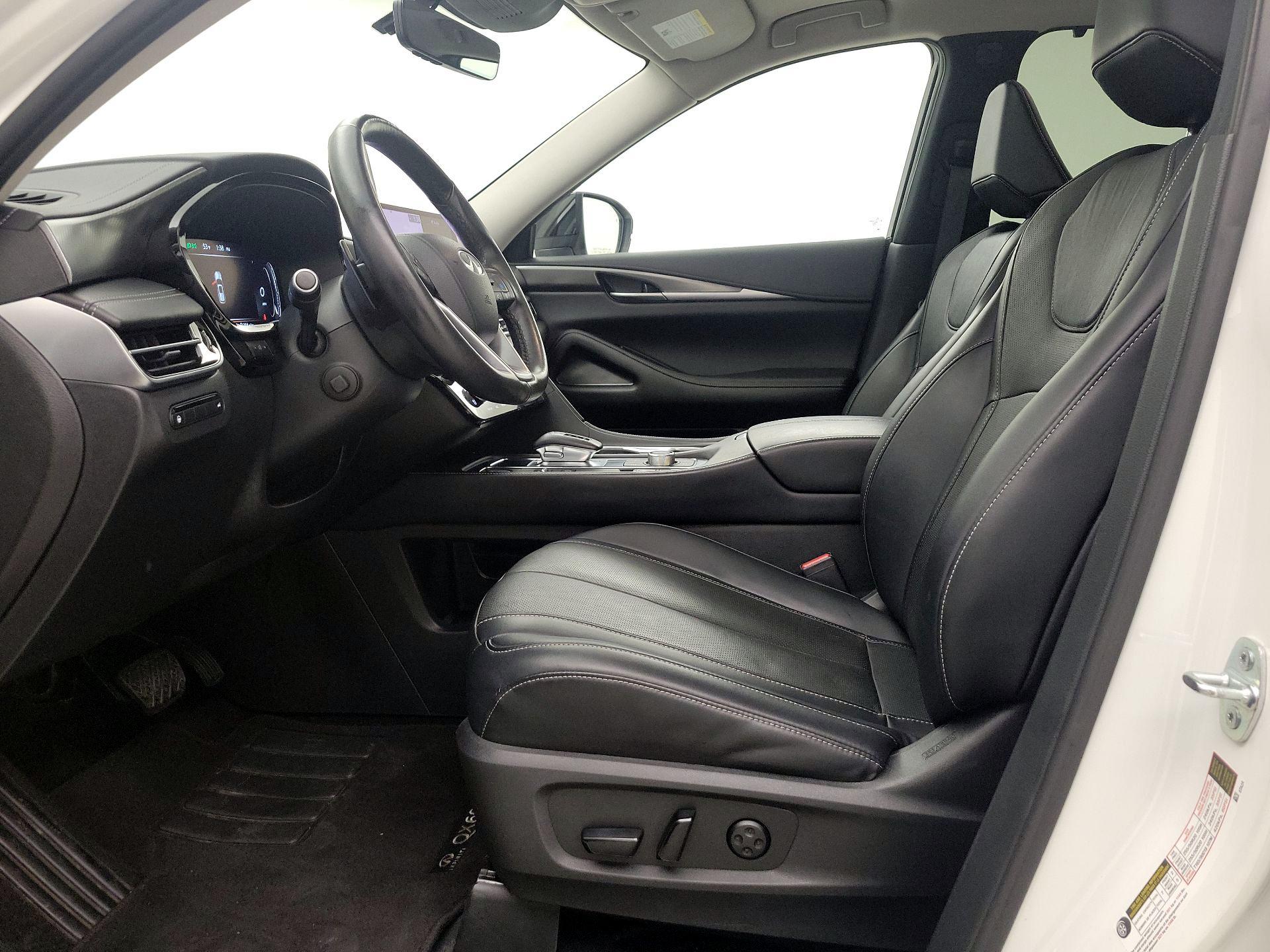 Thumbnail: 2023 INFINITI QX60 - 11