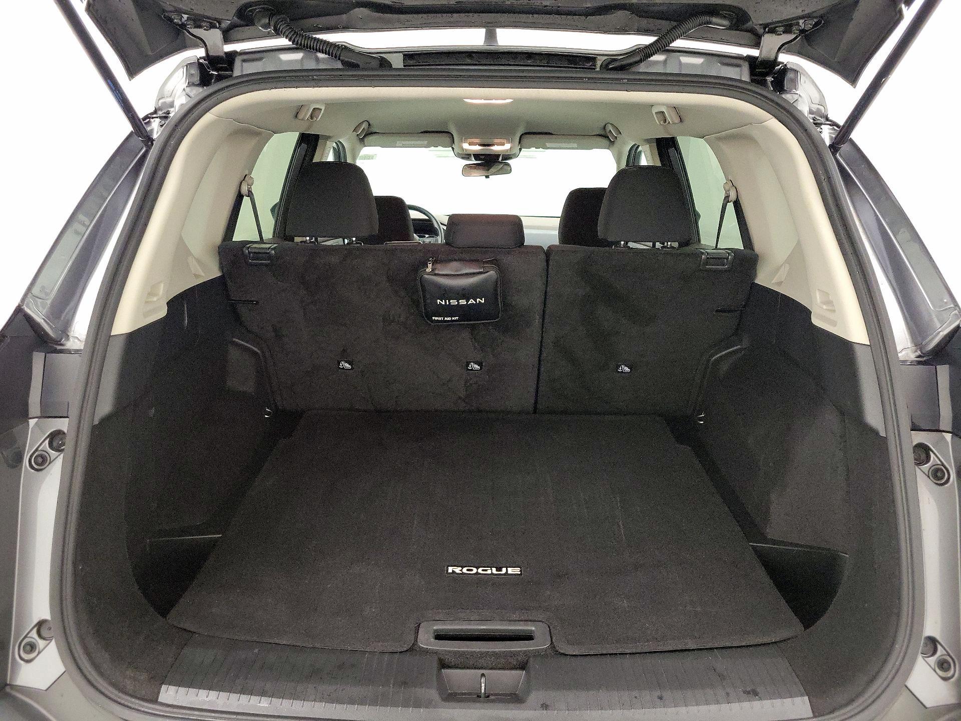 Thumbnail: 2023 Nissan Rogue - 20