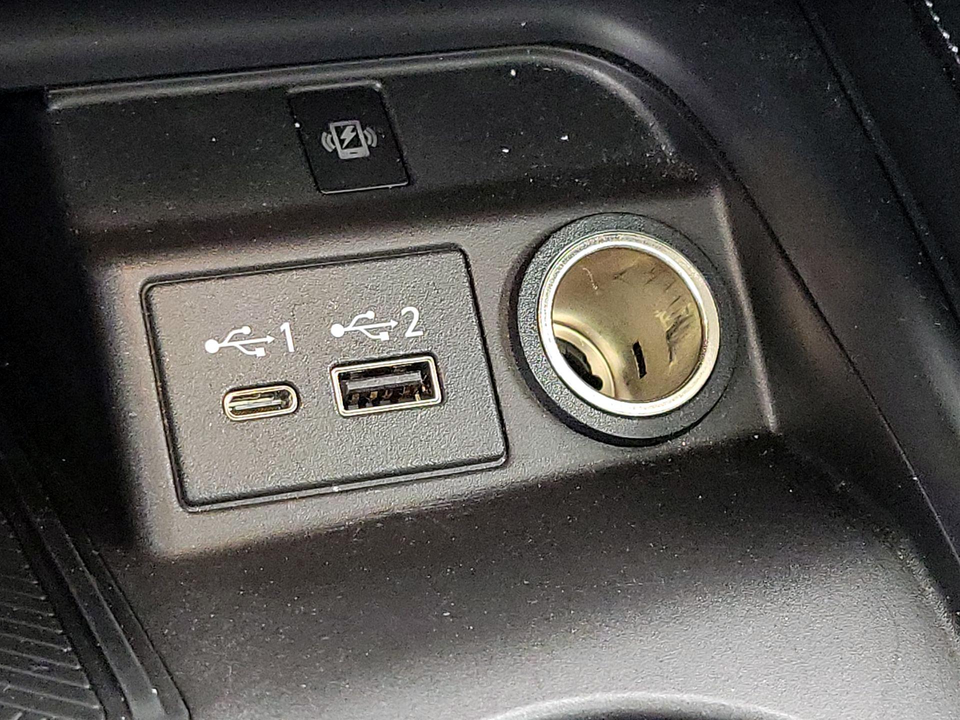 Thumbnail: 2023 INFINITI QX50 - 18