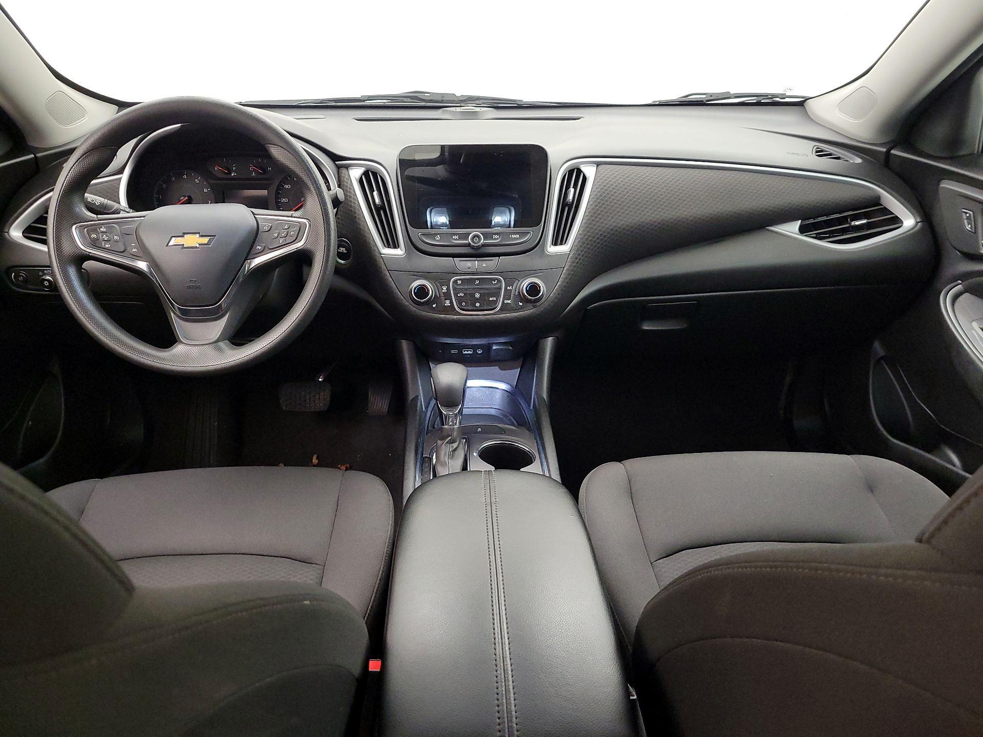 Thumbnail: 2023 Chevrolet Malibu - 9