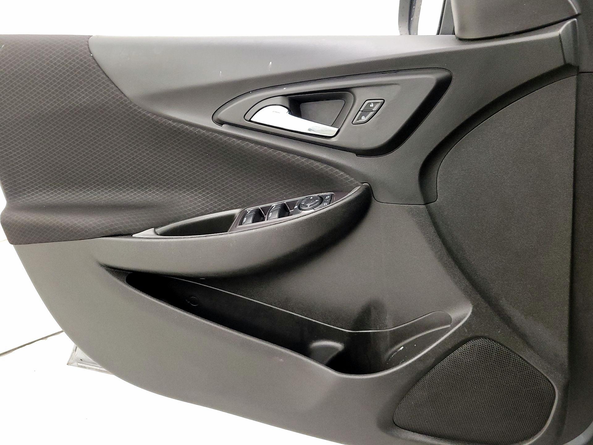 Thumbnail: 2023 Chevrolet Malibu - 12