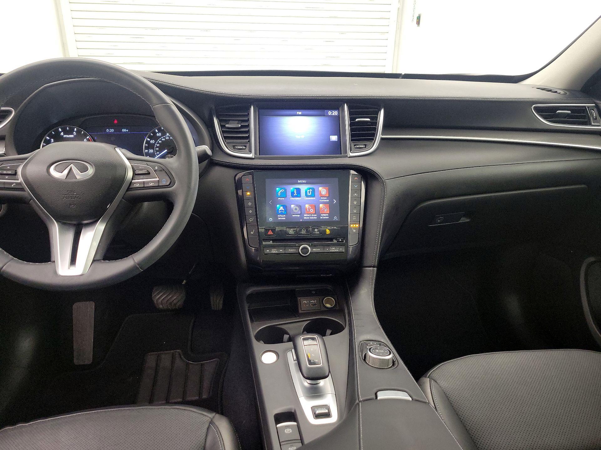 Thumbnail: 2023 INFINITI QX50 - 9