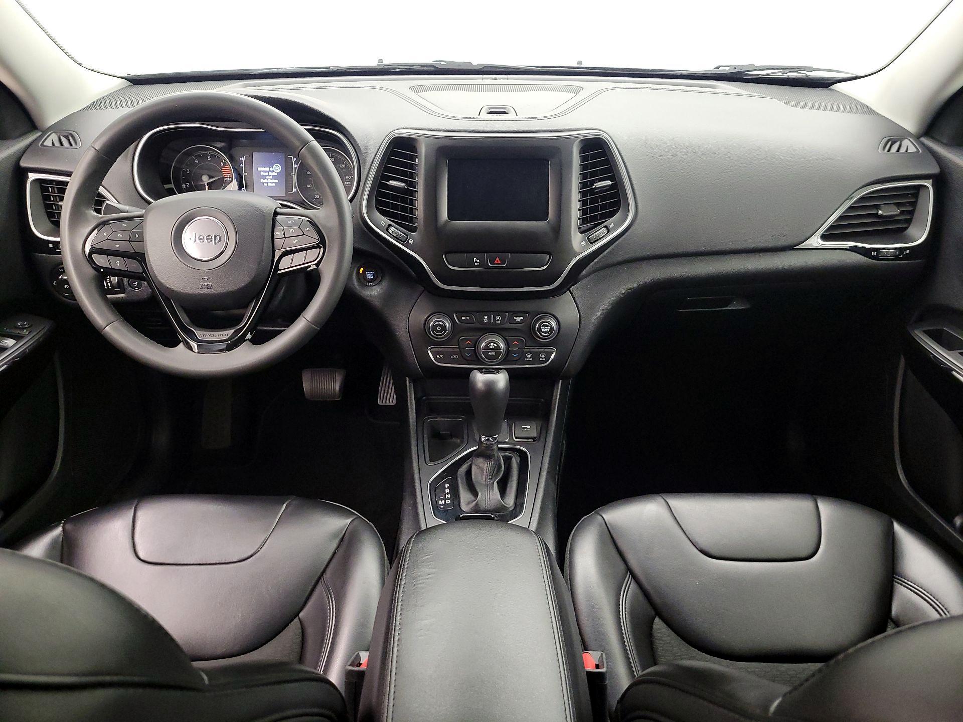 Thumbnail: 2020 Jeep Cherokee - 9