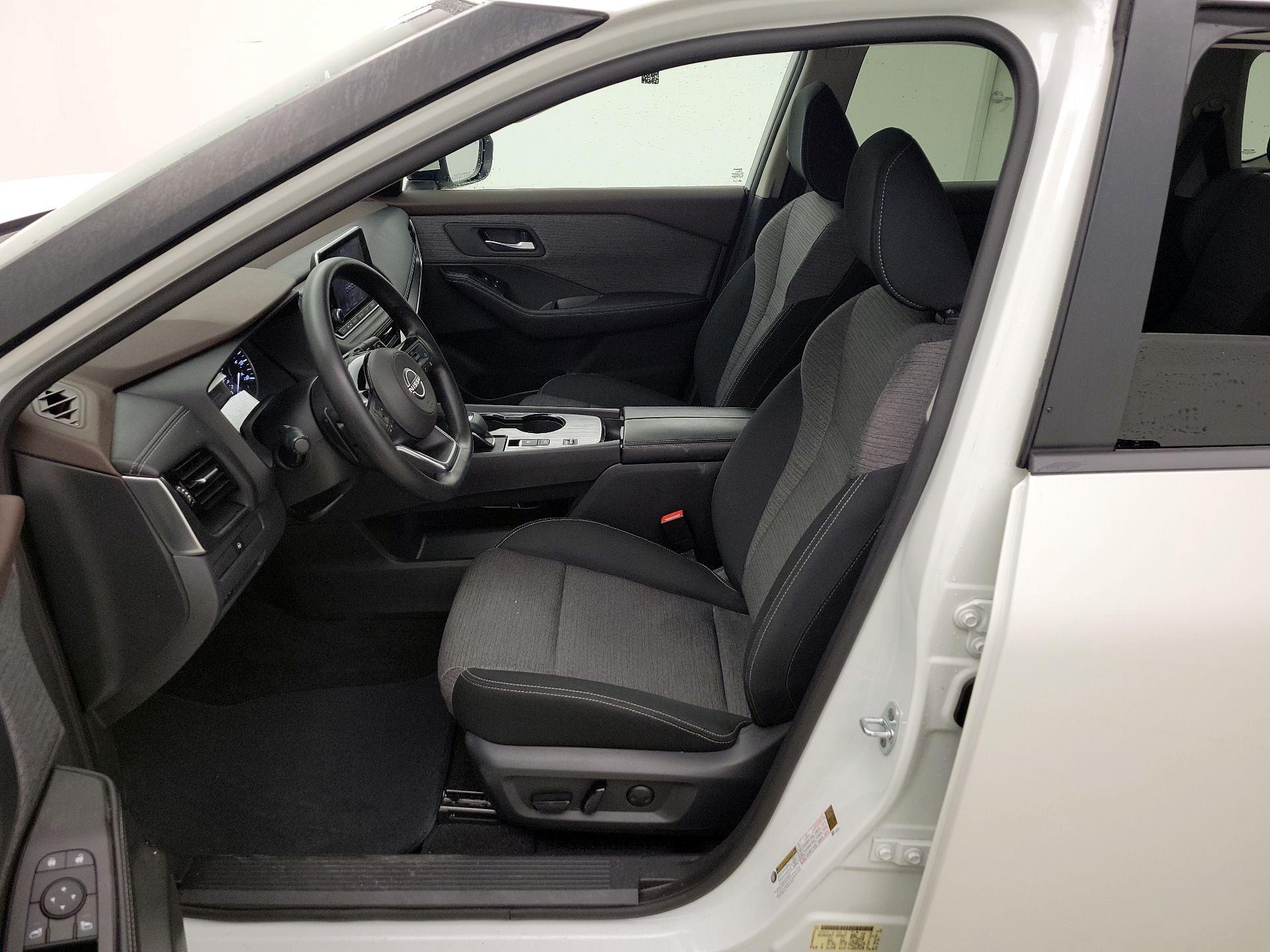 Thumbnail: 2022 Nissan Rogue - 11