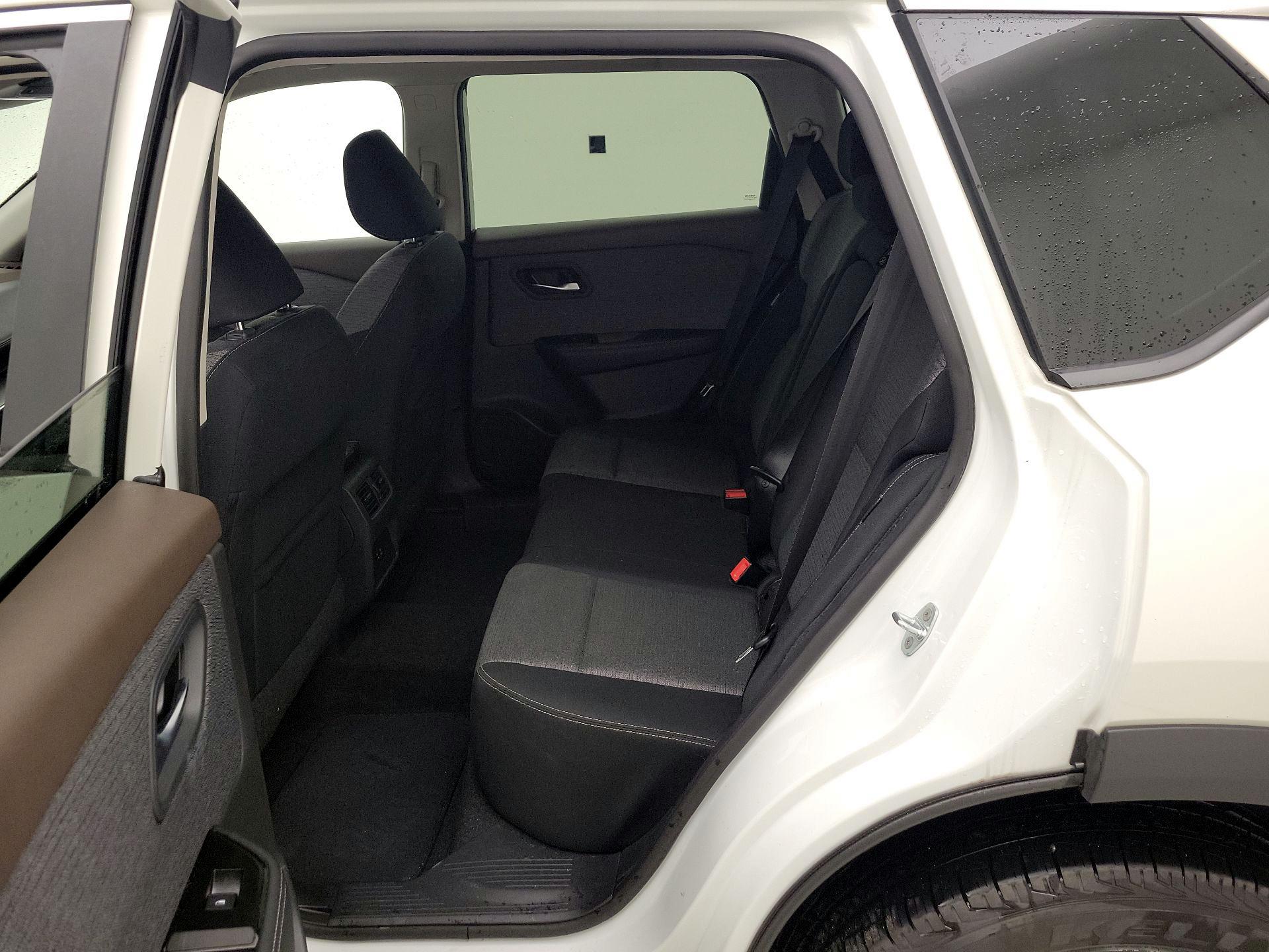 Thumbnail: 2022 Nissan Rogue - 19