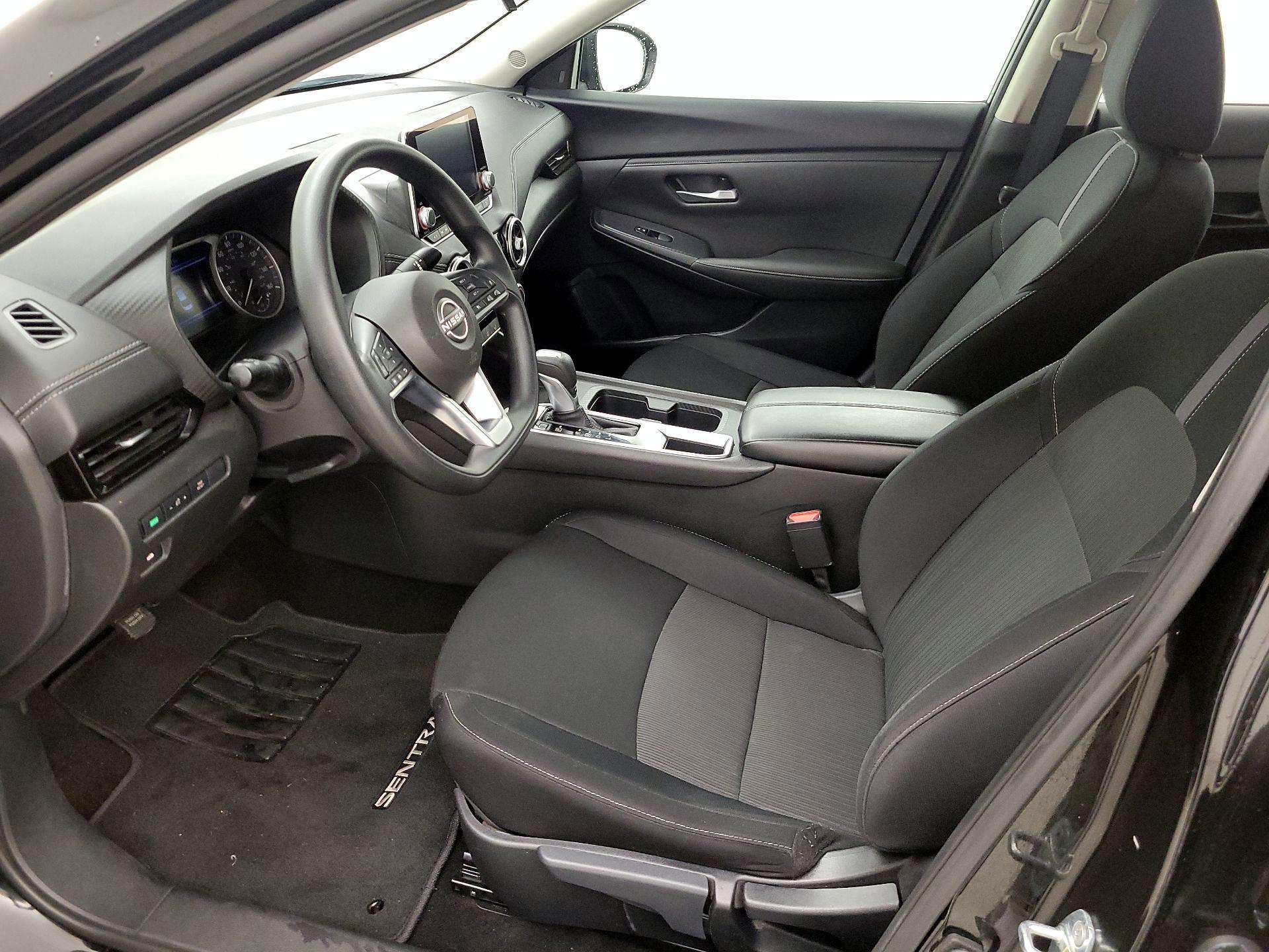 Thumbnail: 2024 Nissan Sentra - 11