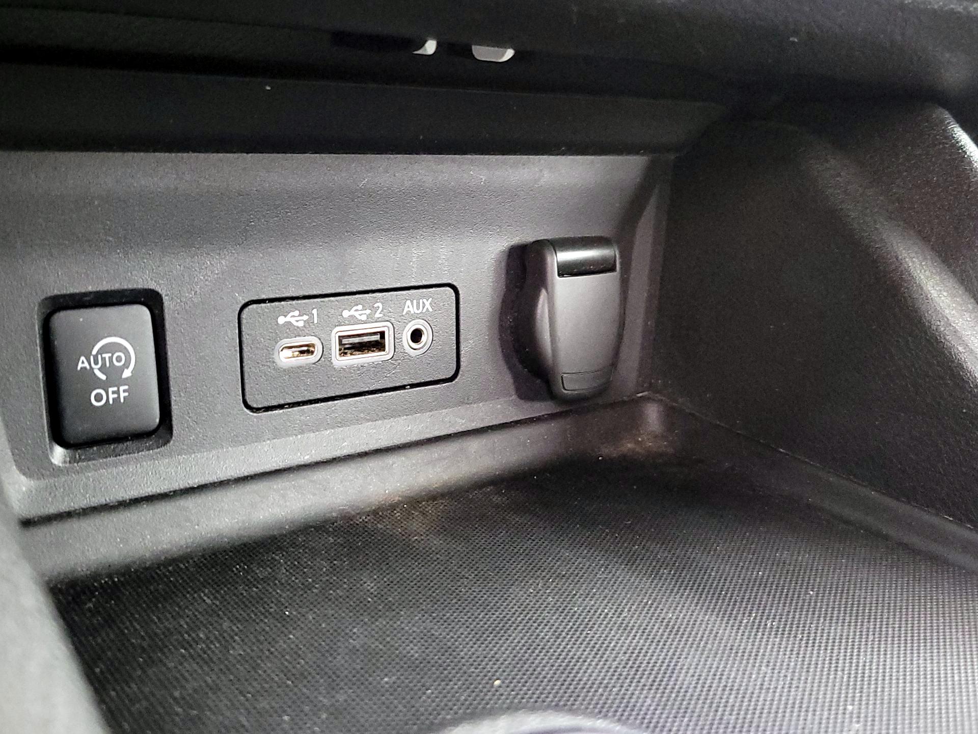 Thumbnail: 2024 Nissan Sentra - 18