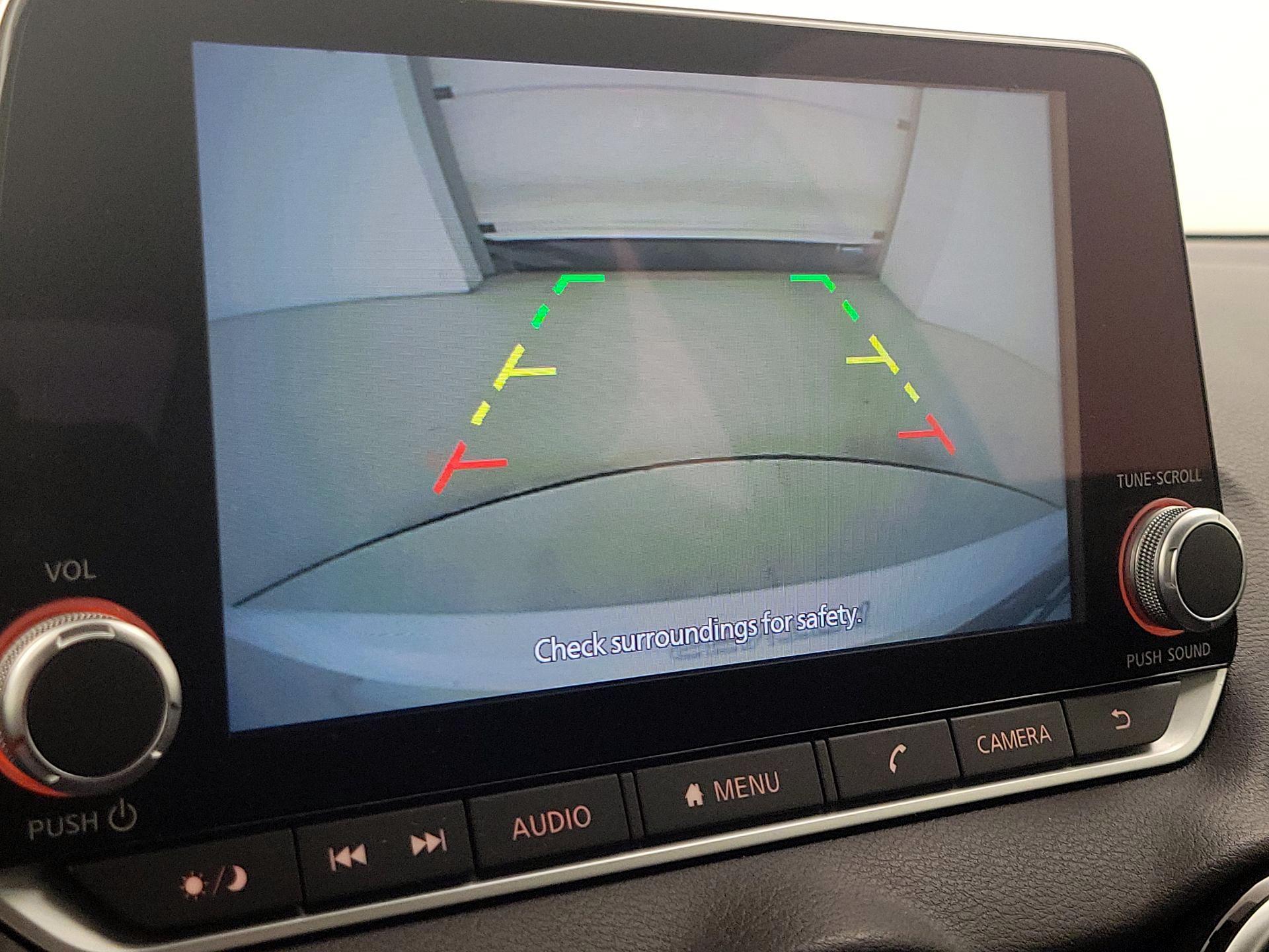 Thumbnail: 2022 Nissan Sentra - 14