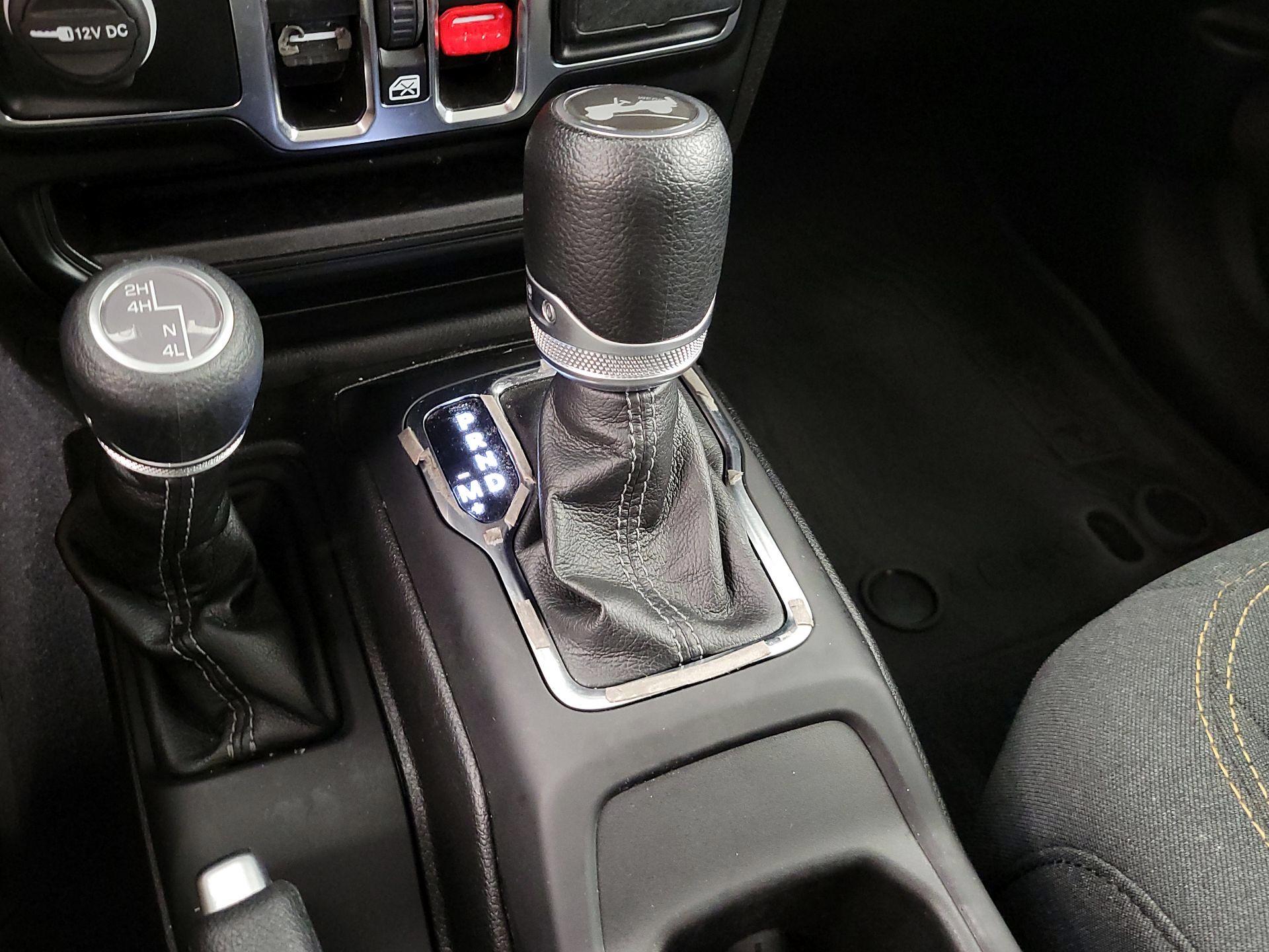 Thumbnail: 2024 Jeep Wrangler - 17