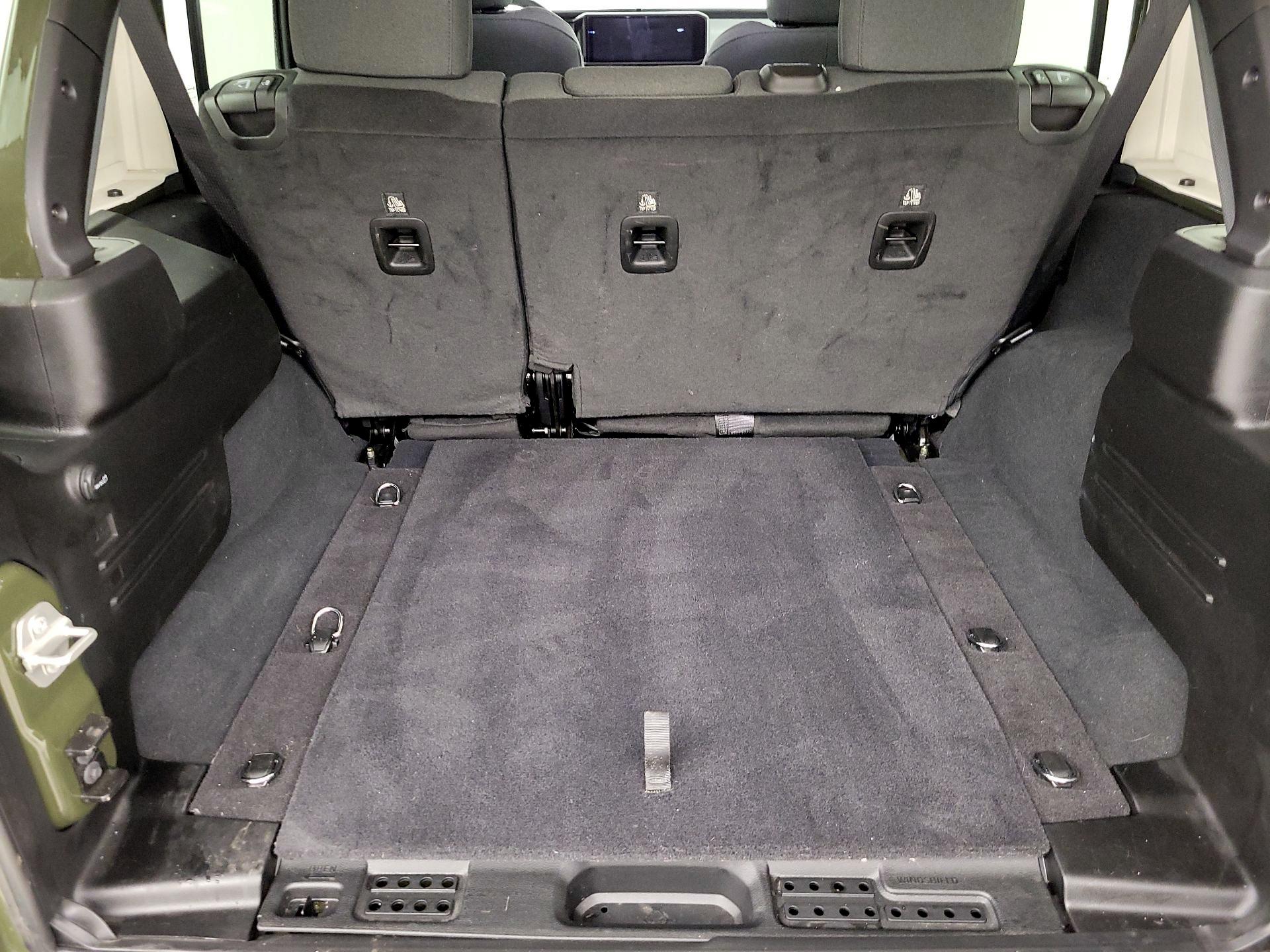 Thumbnail: 2024 Jeep Wrangler - 20