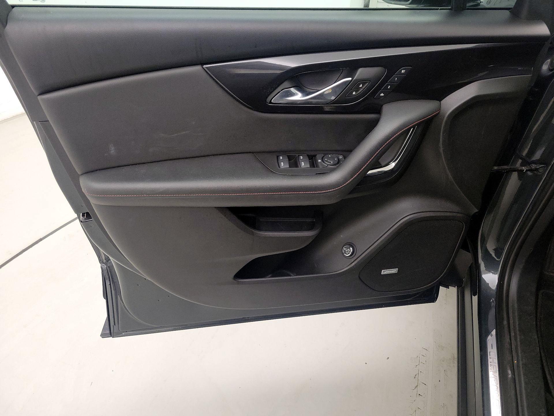 Thumbnail: 2020 Chevrolet Blazer - 12