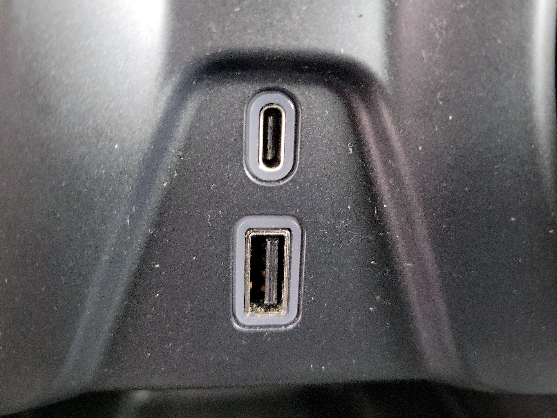 Thumbnail: 2020 Chevrolet Blazer - 19