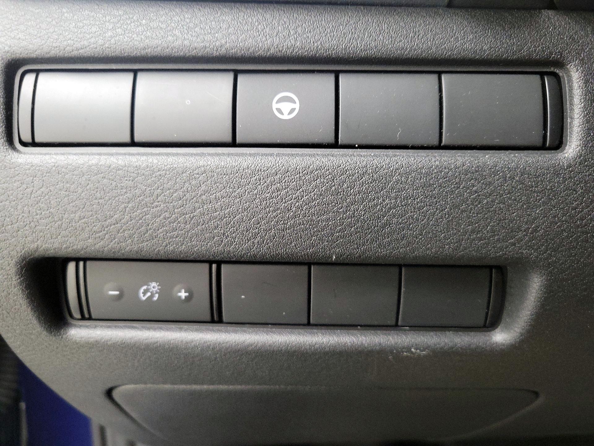 Thumbnail: 2023 Nissan Rogue - 13