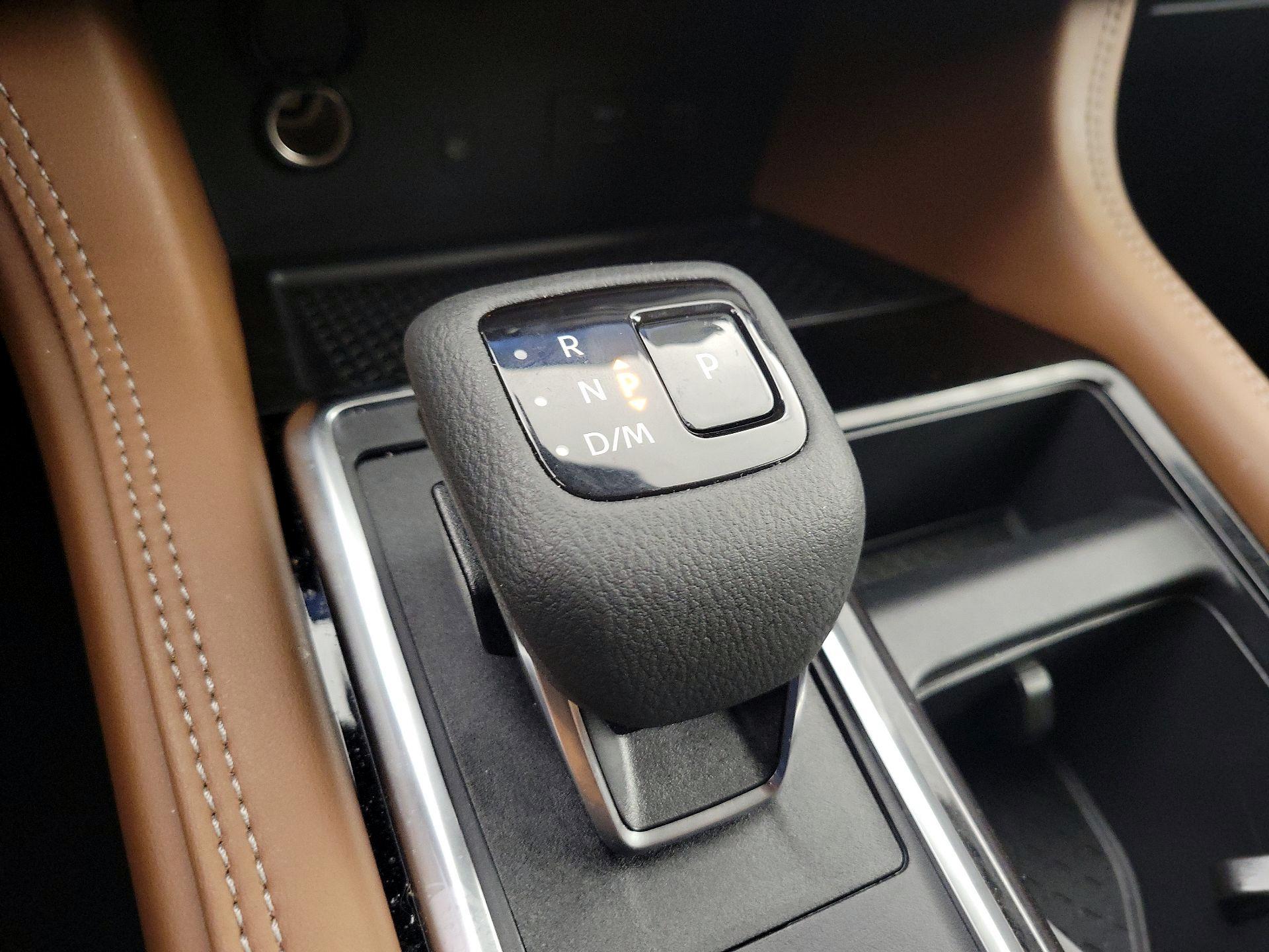 Thumbnail: 2024 Nissan Pathfinder - 18