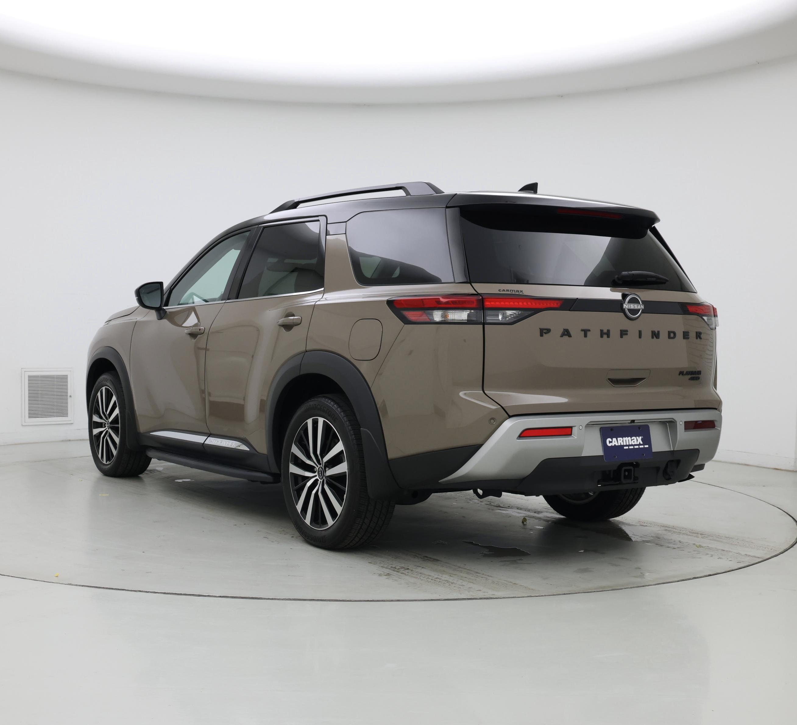 Thumbnail: 2024 Nissan Pathfinder - 2