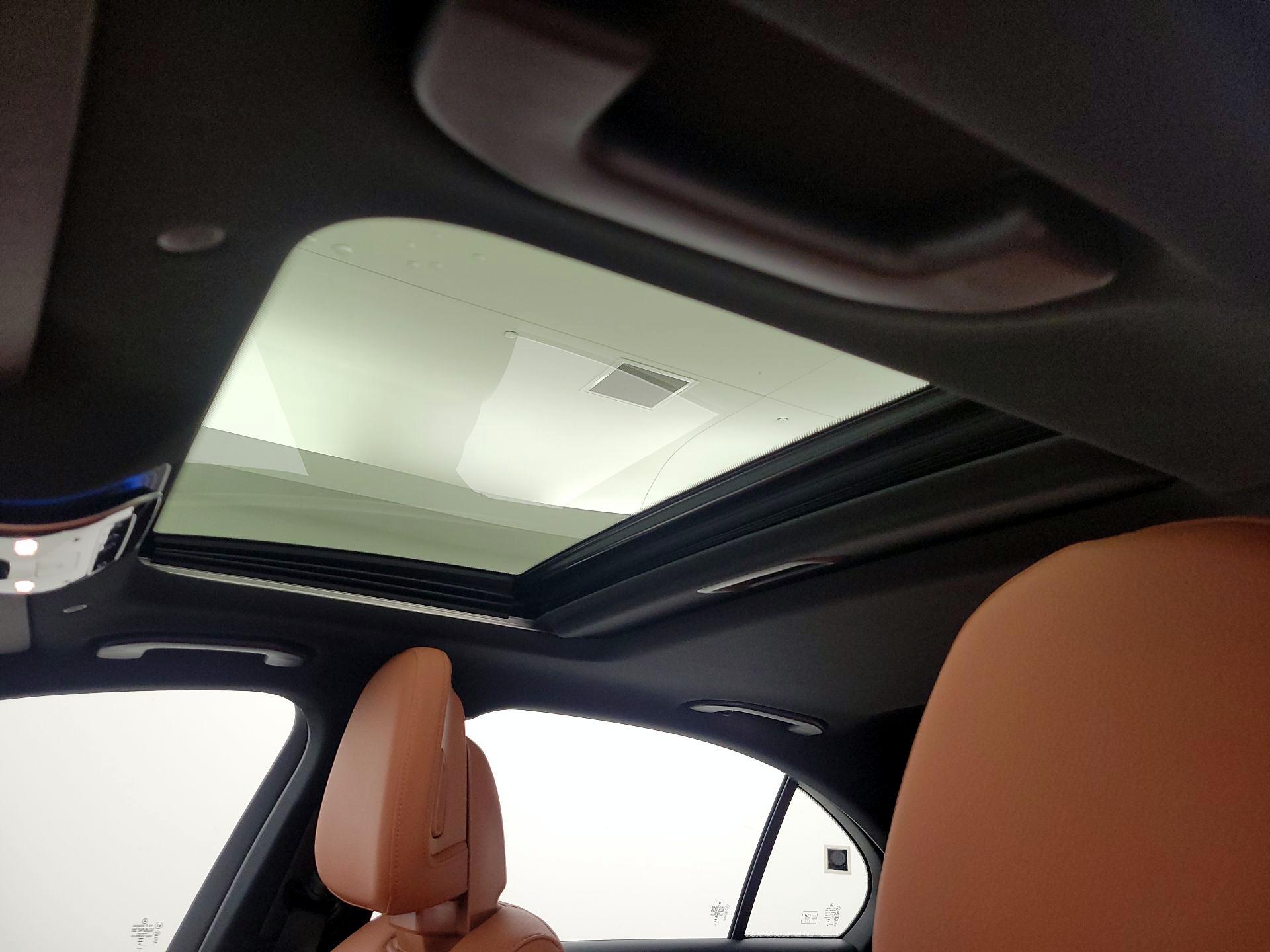 Thumbnail: 2024 Mercedes-Benz C-Class - 19